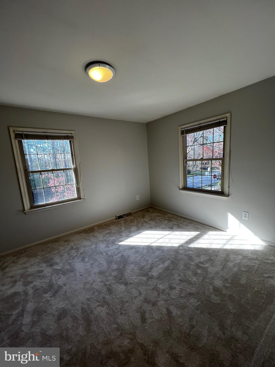 TANGLEWOOD - Residential Lease