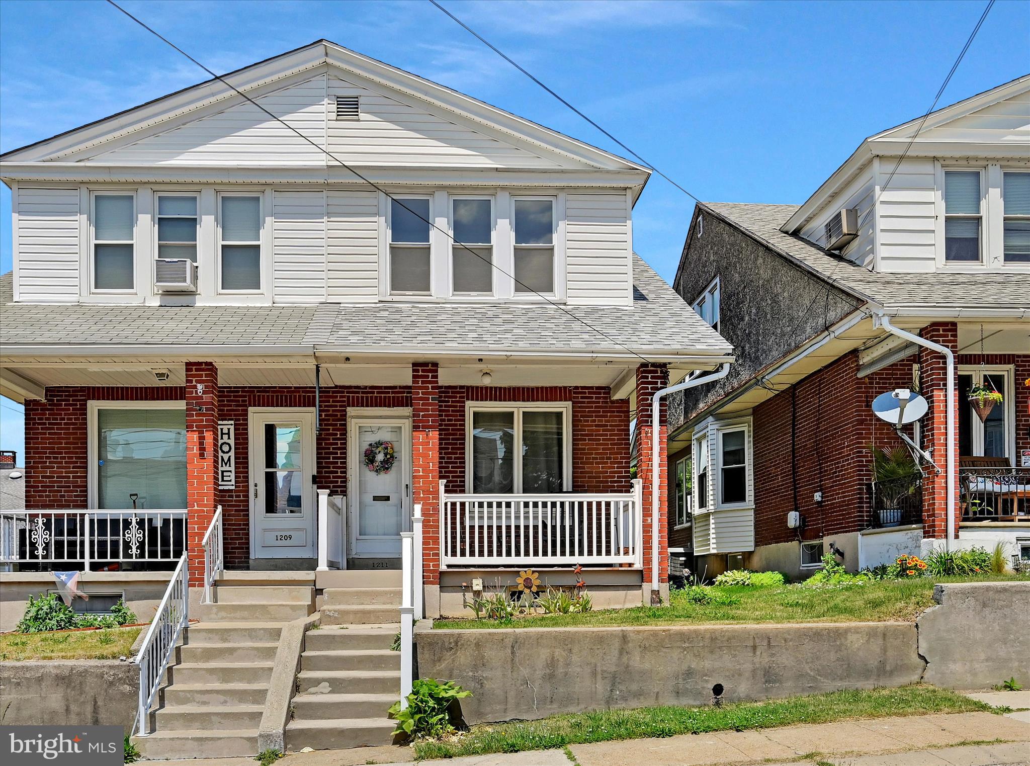 1211 BELLEVUE AVENUE
