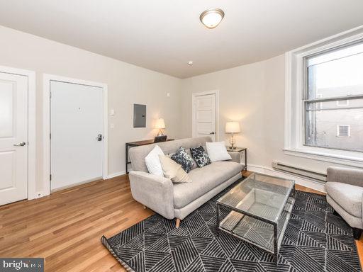 UNIVERSITY CITY - Residential Lease