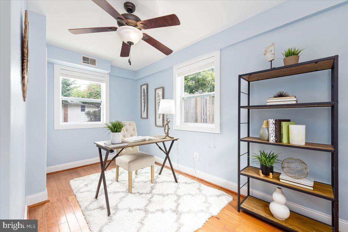 WOODSIDE FOREST - Residential