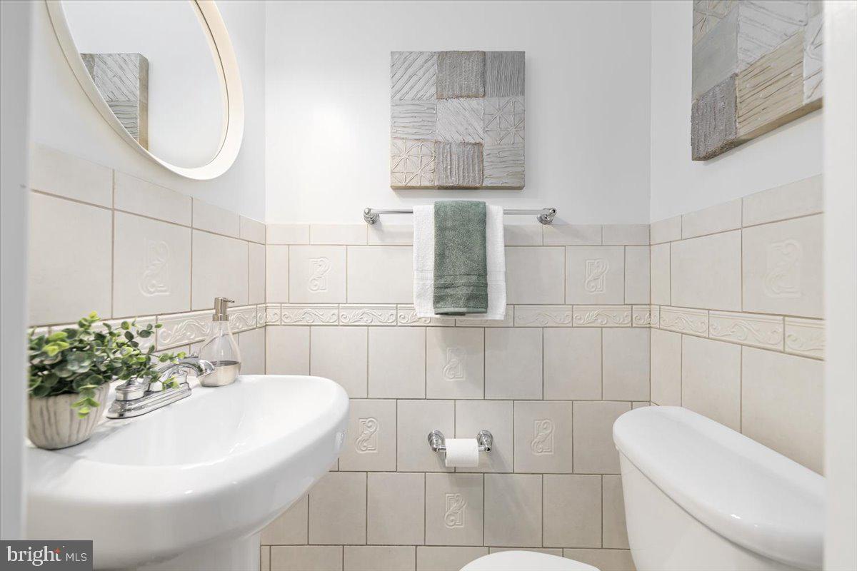 WOODSIDE FOREST - Residential