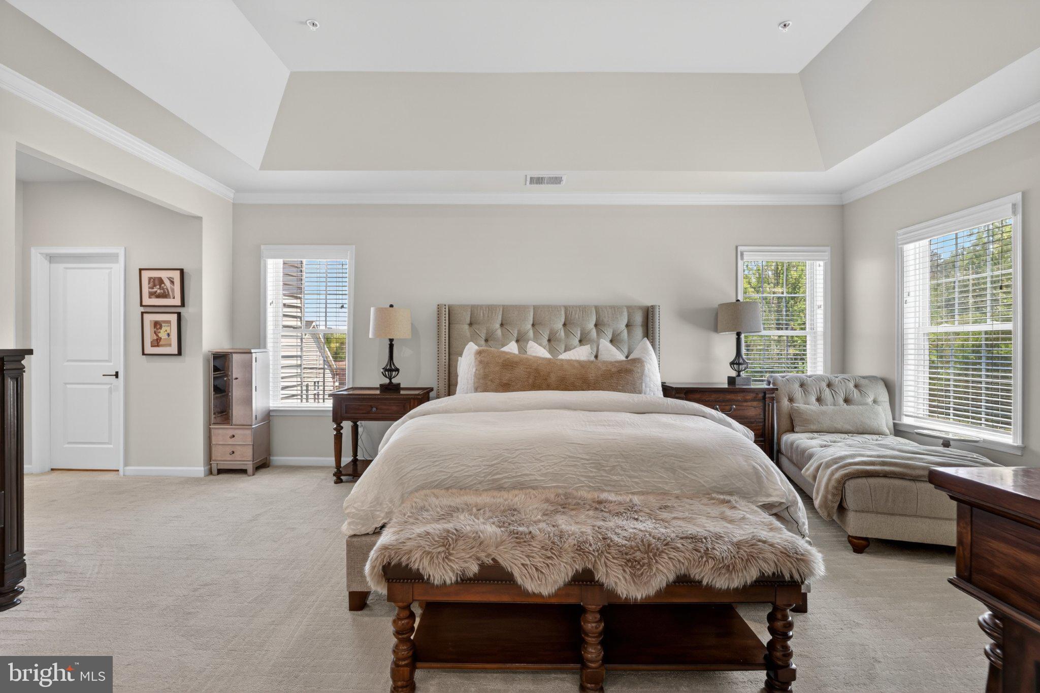 MARLBORO RIDGE - Residential