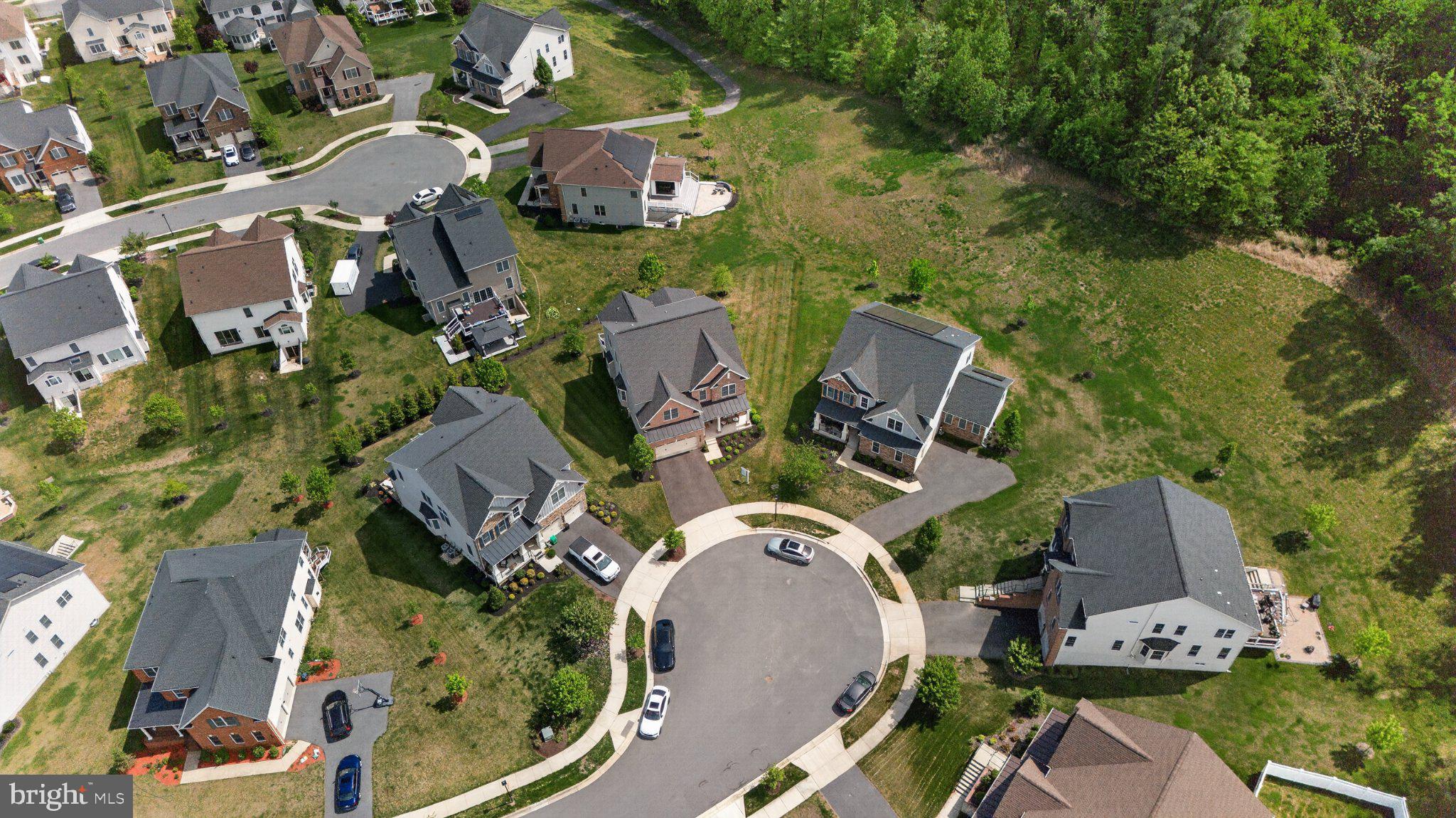 MARLBORO RIDGE - Residential