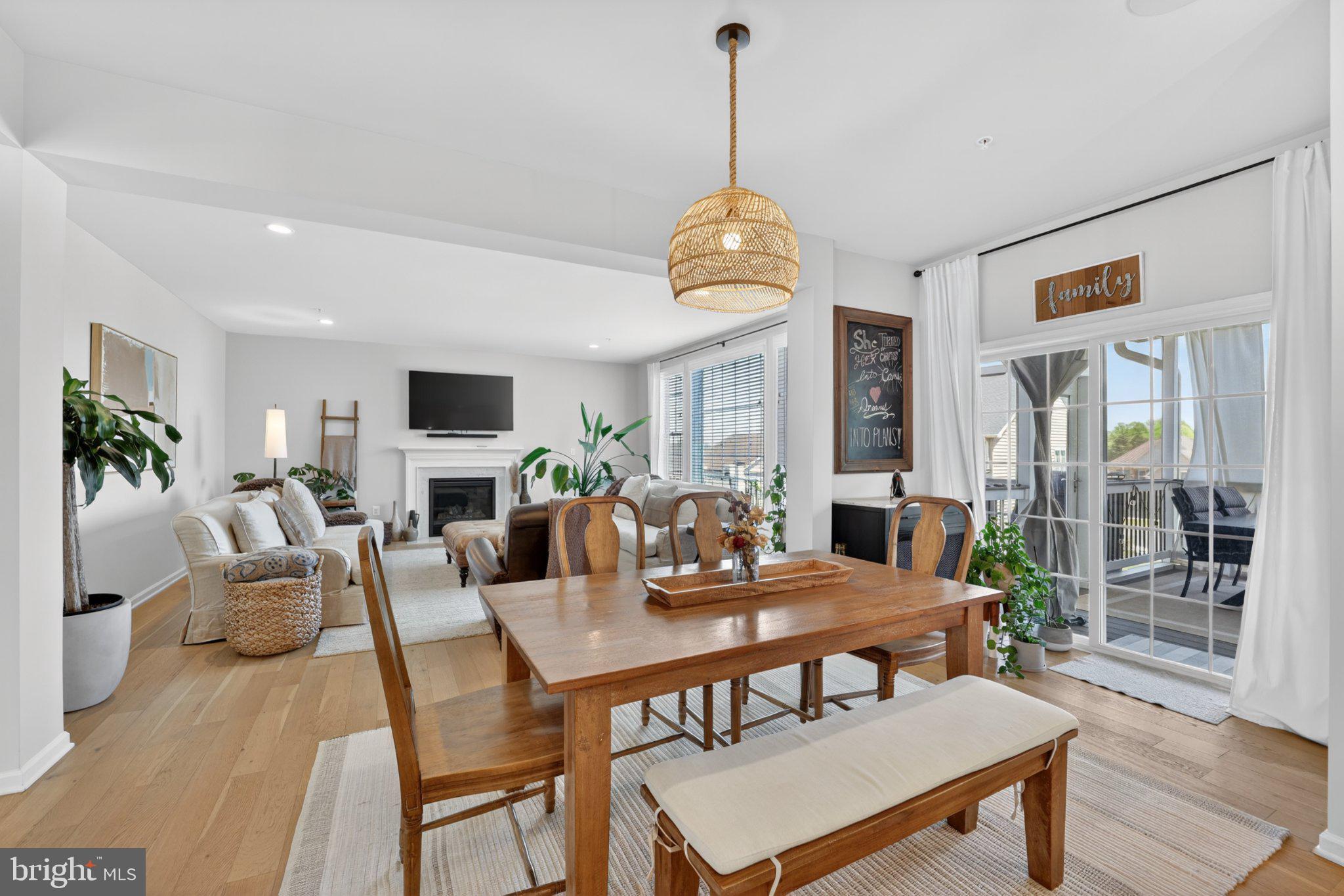 MARLBORO RIDGE - Residential