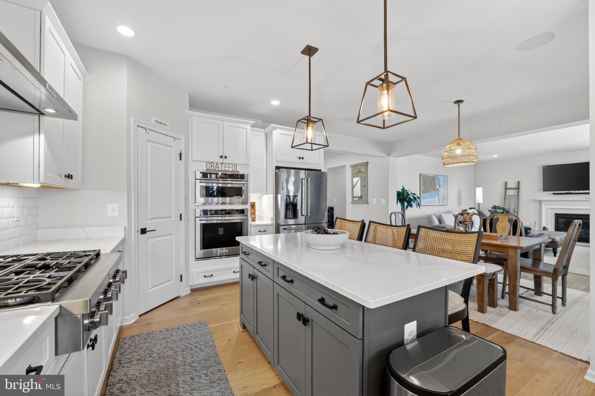 MARLBORO RIDGE - Residential