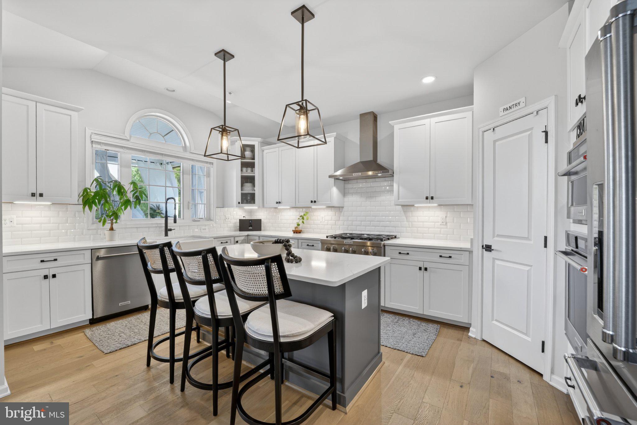 MARLBORO RIDGE - Residential