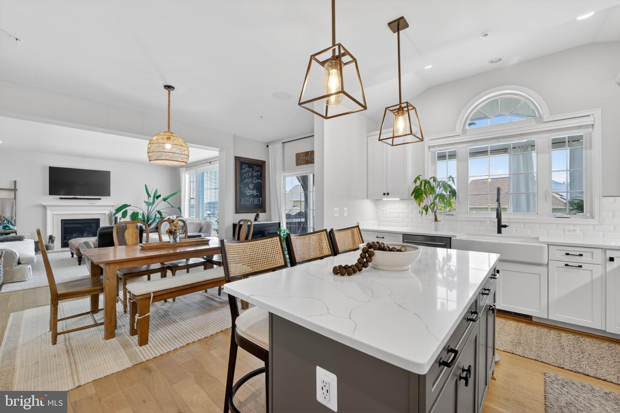 MARLBORO RIDGE - Residential