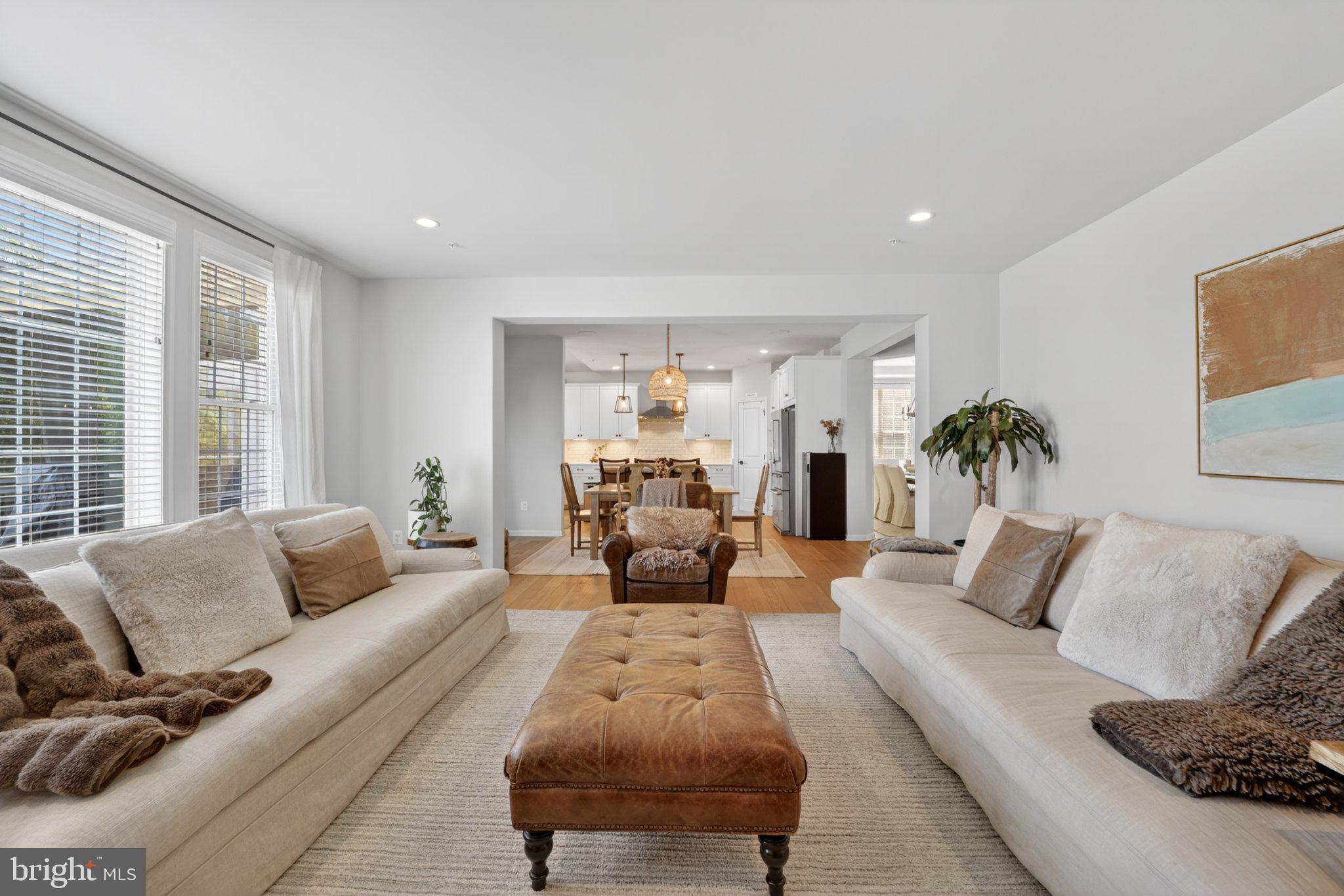 MARLBORO RIDGE - Residential