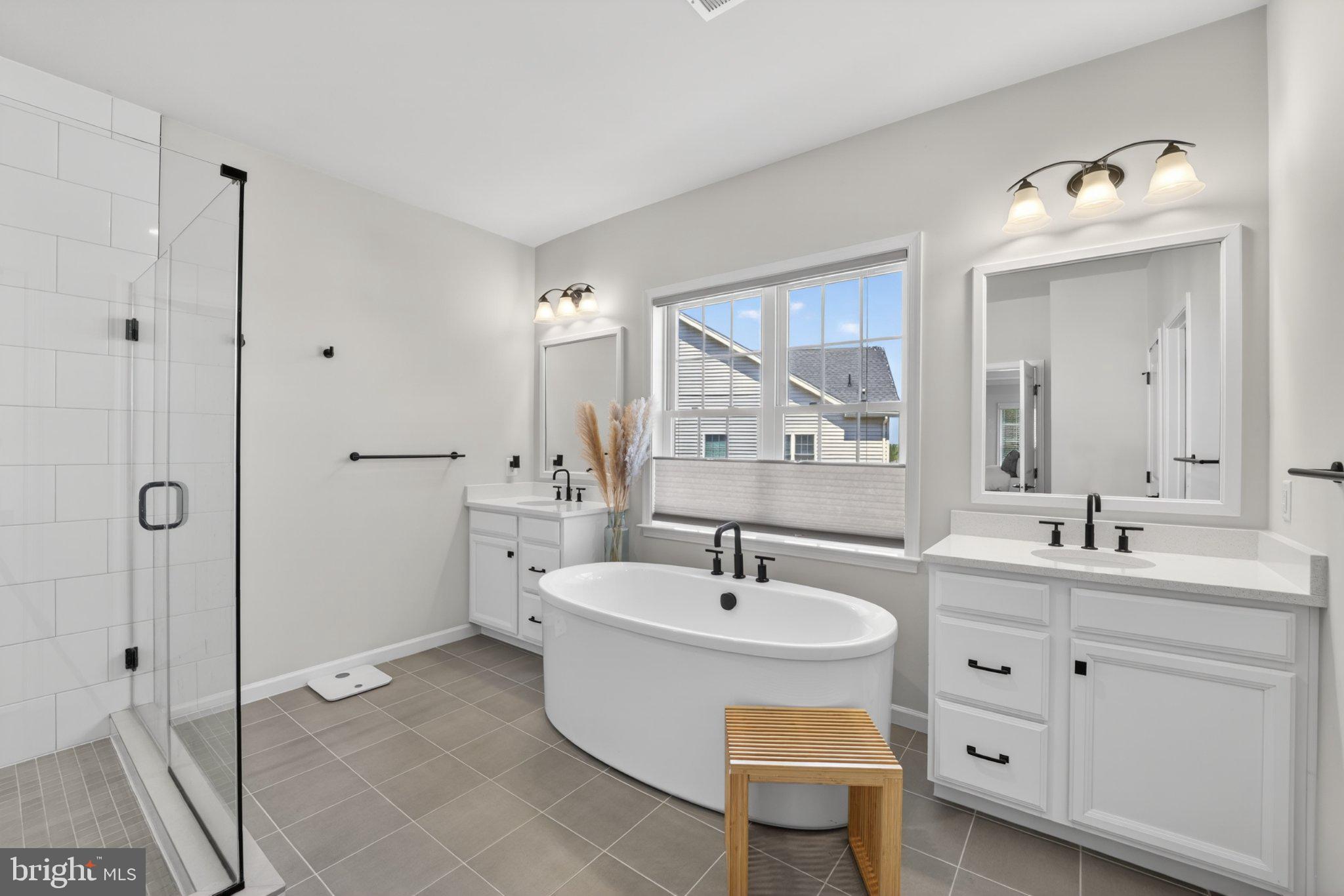 MARLBORO RIDGE - Residential