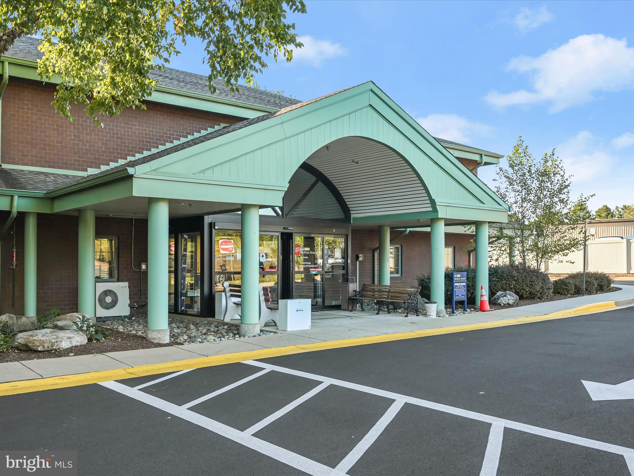 LEISURE WORLD - Residential