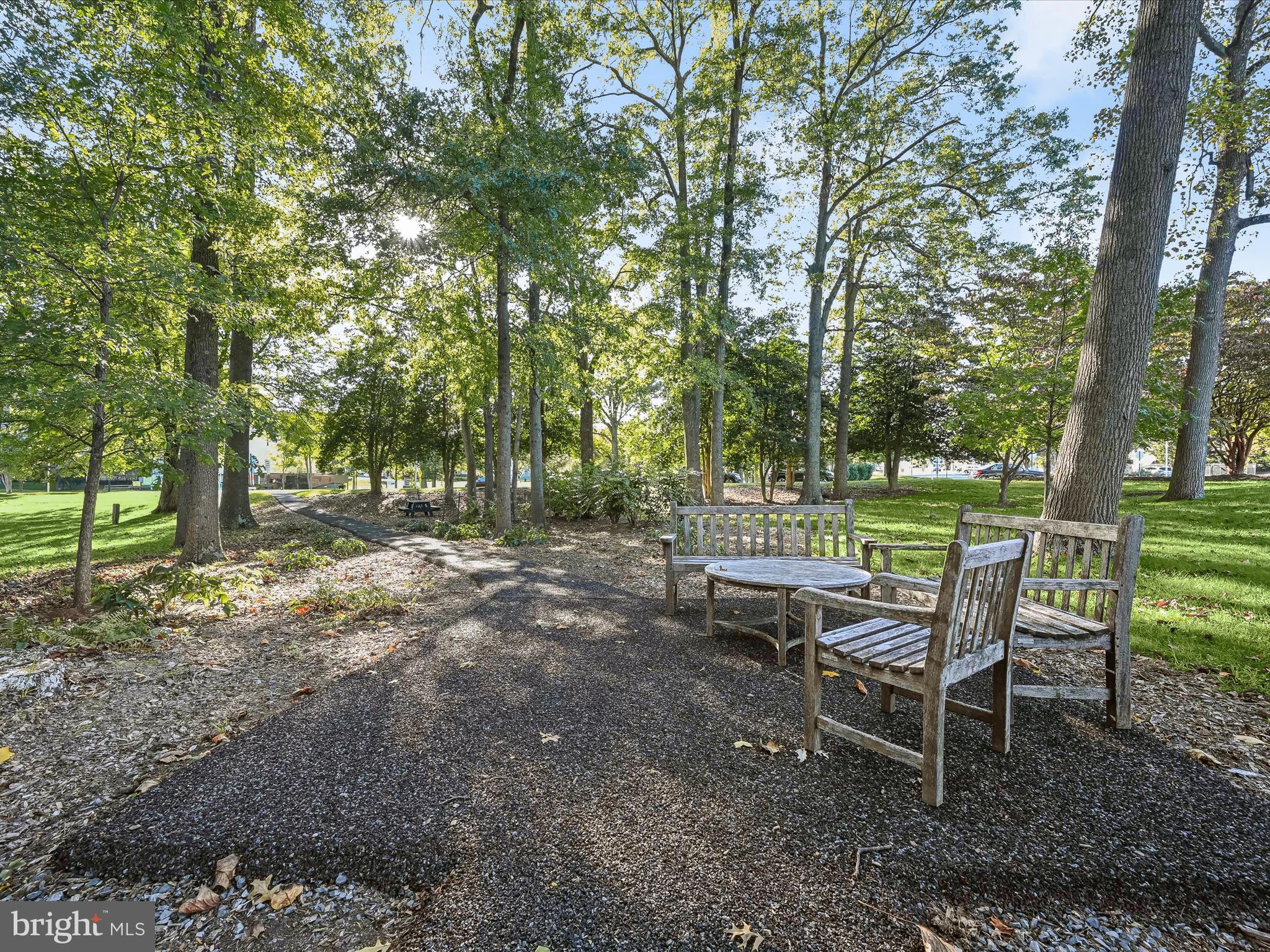 LEISURE WORLD - Residential