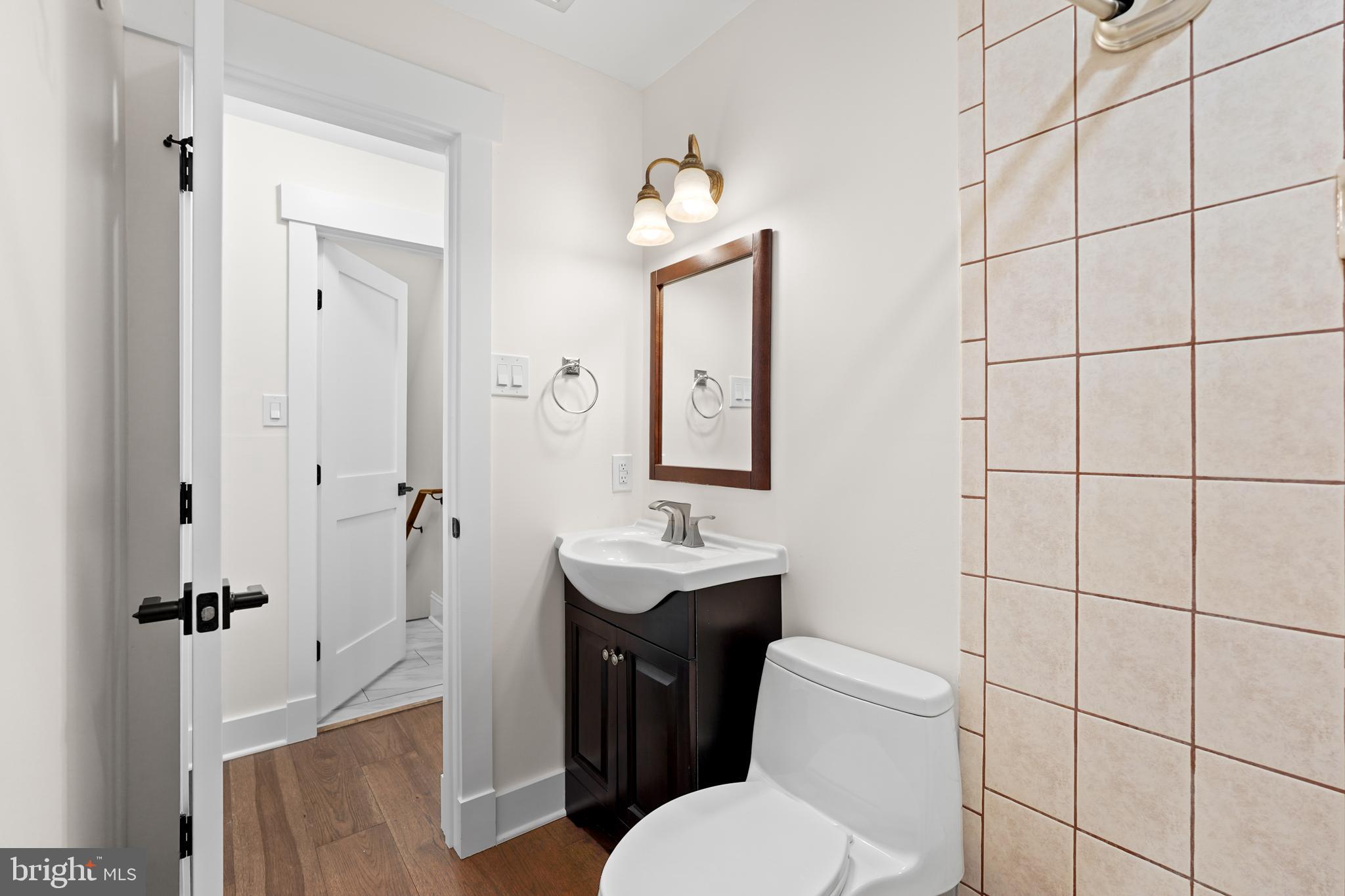 LAYHILL VILLAGE EAST - Residential