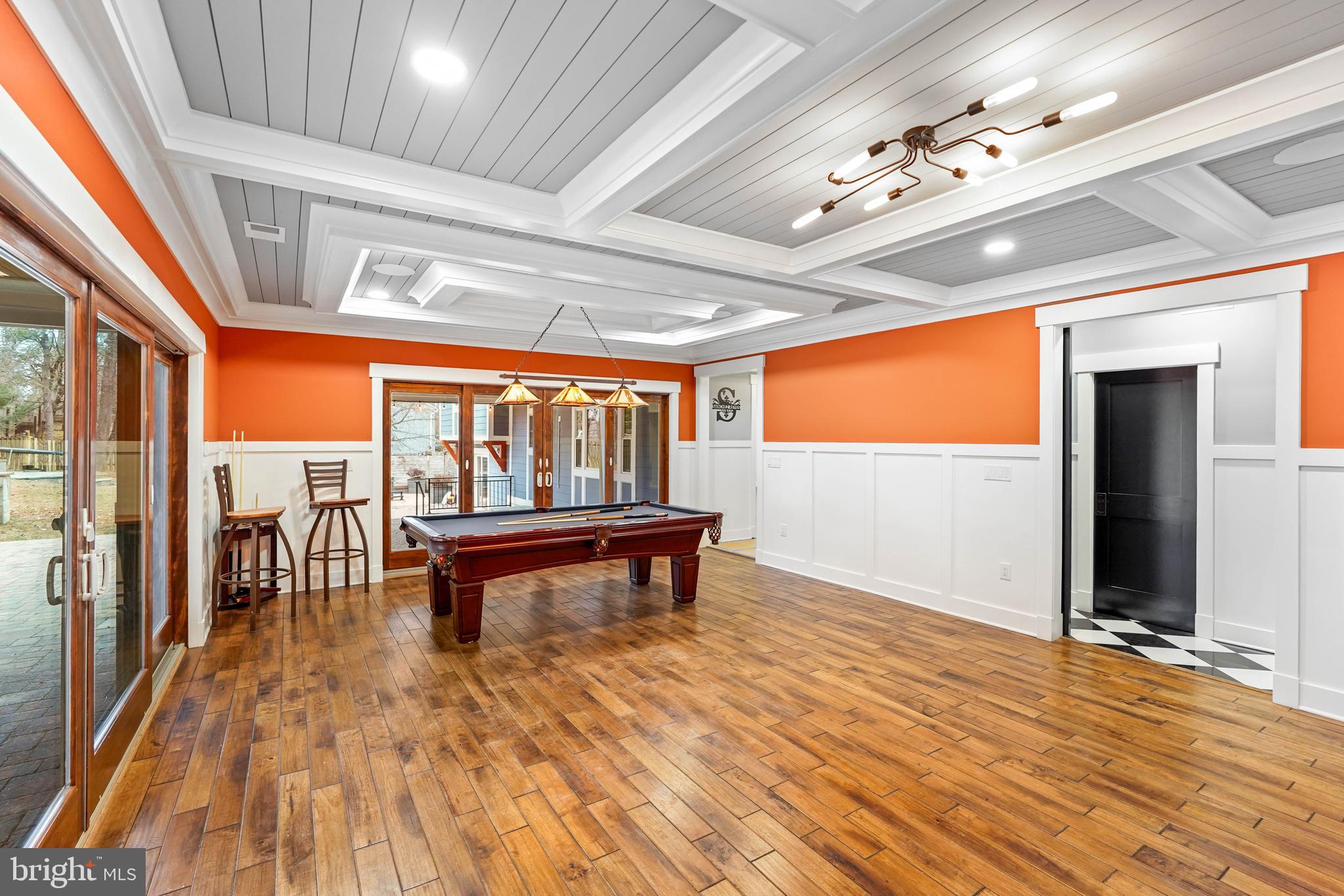 LAYHILL VILLAGE EAST - Residential