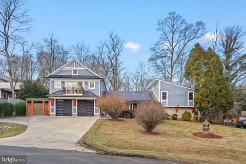 Photo of 1709 Shilling Lane, SILVER SPRING, MD 20906 (MLS # MDMC2211344)