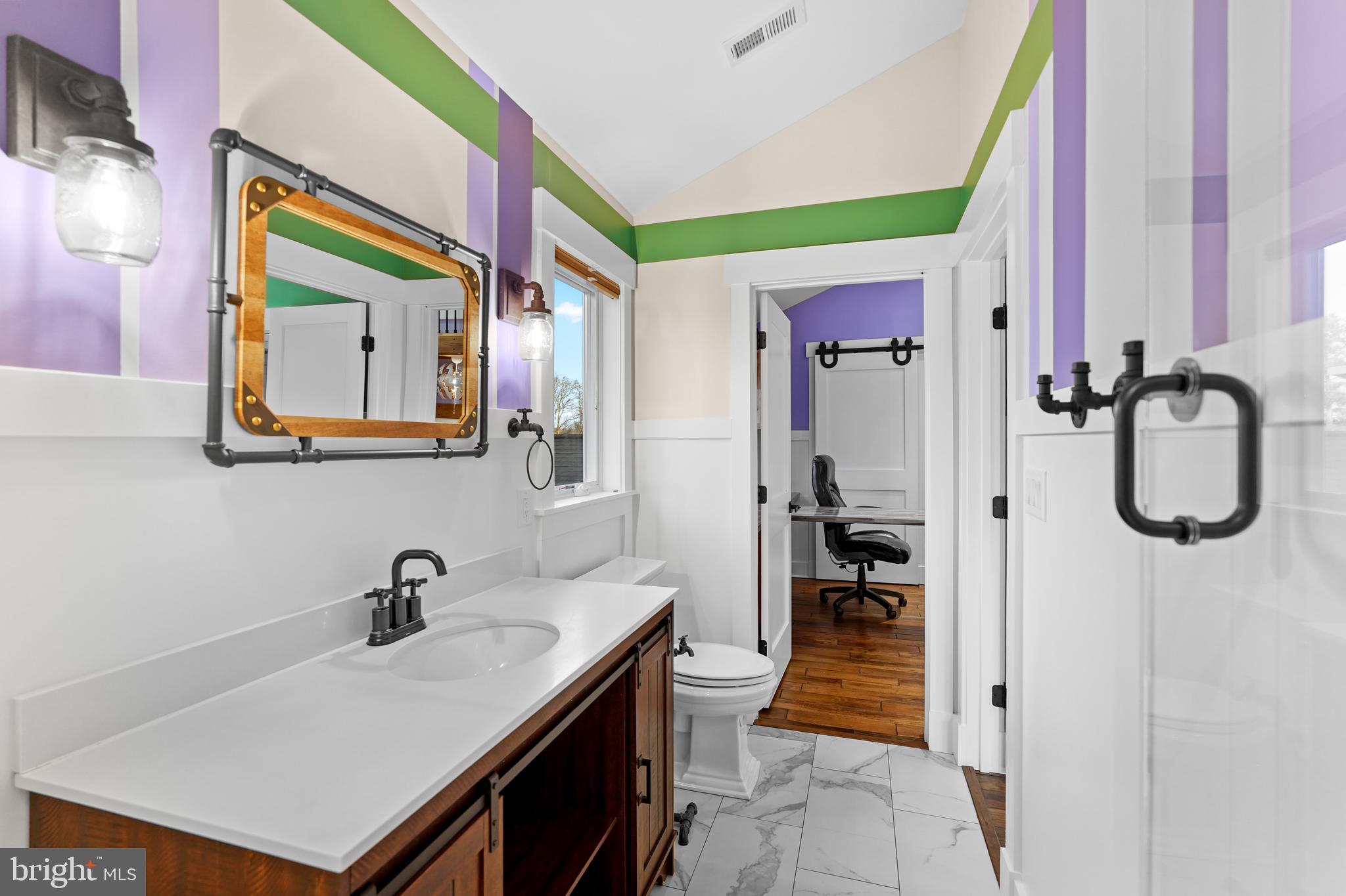 LAYHILL VILLAGE EAST - Residential