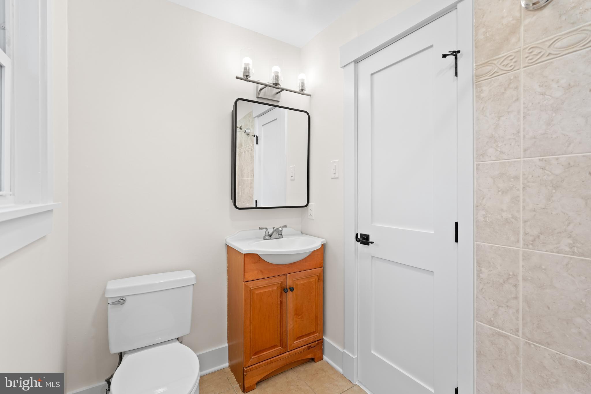 LAYHILL VILLAGE EAST - Residential