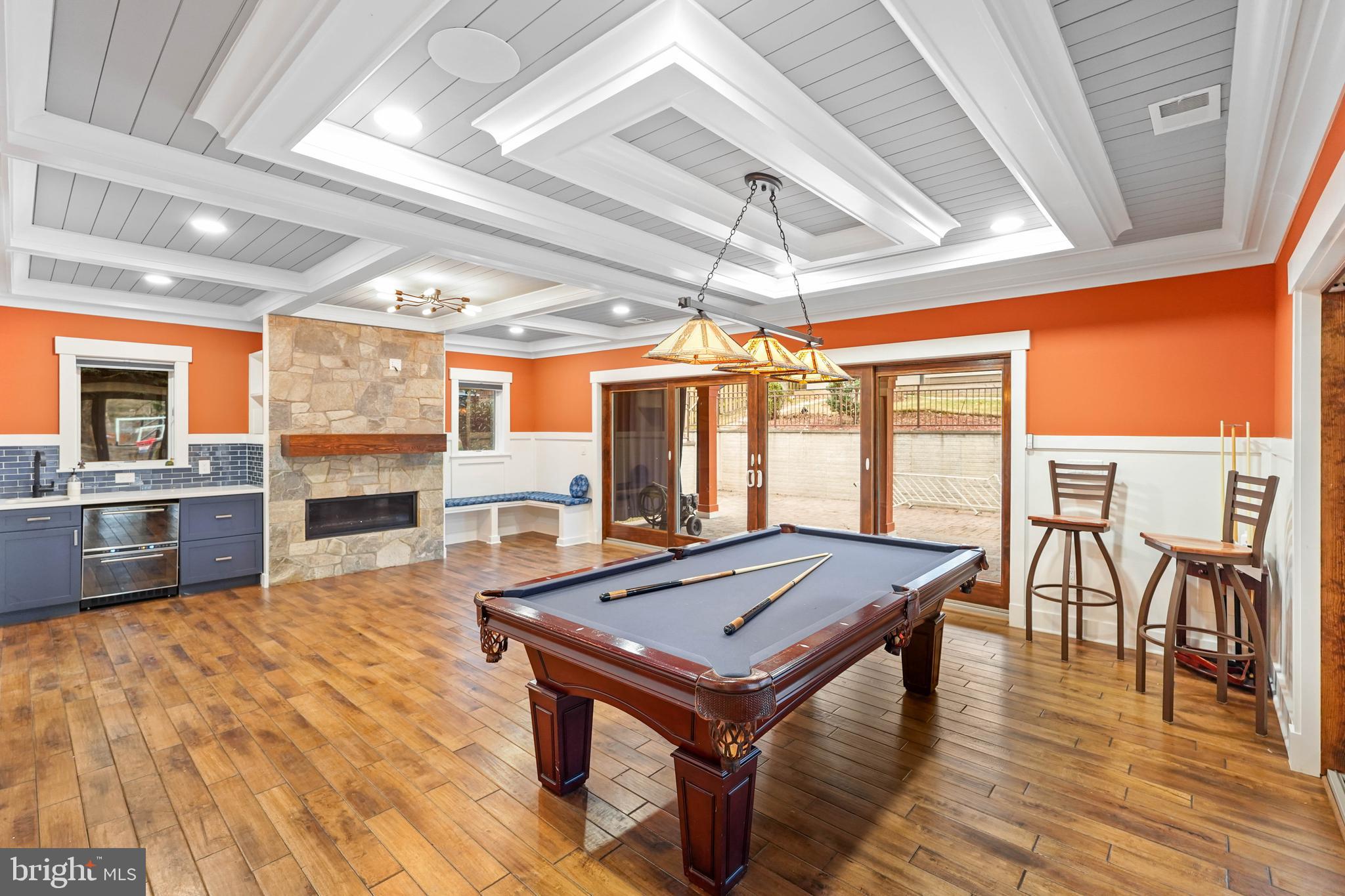 LAYHILL VILLAGE EAST - Residential