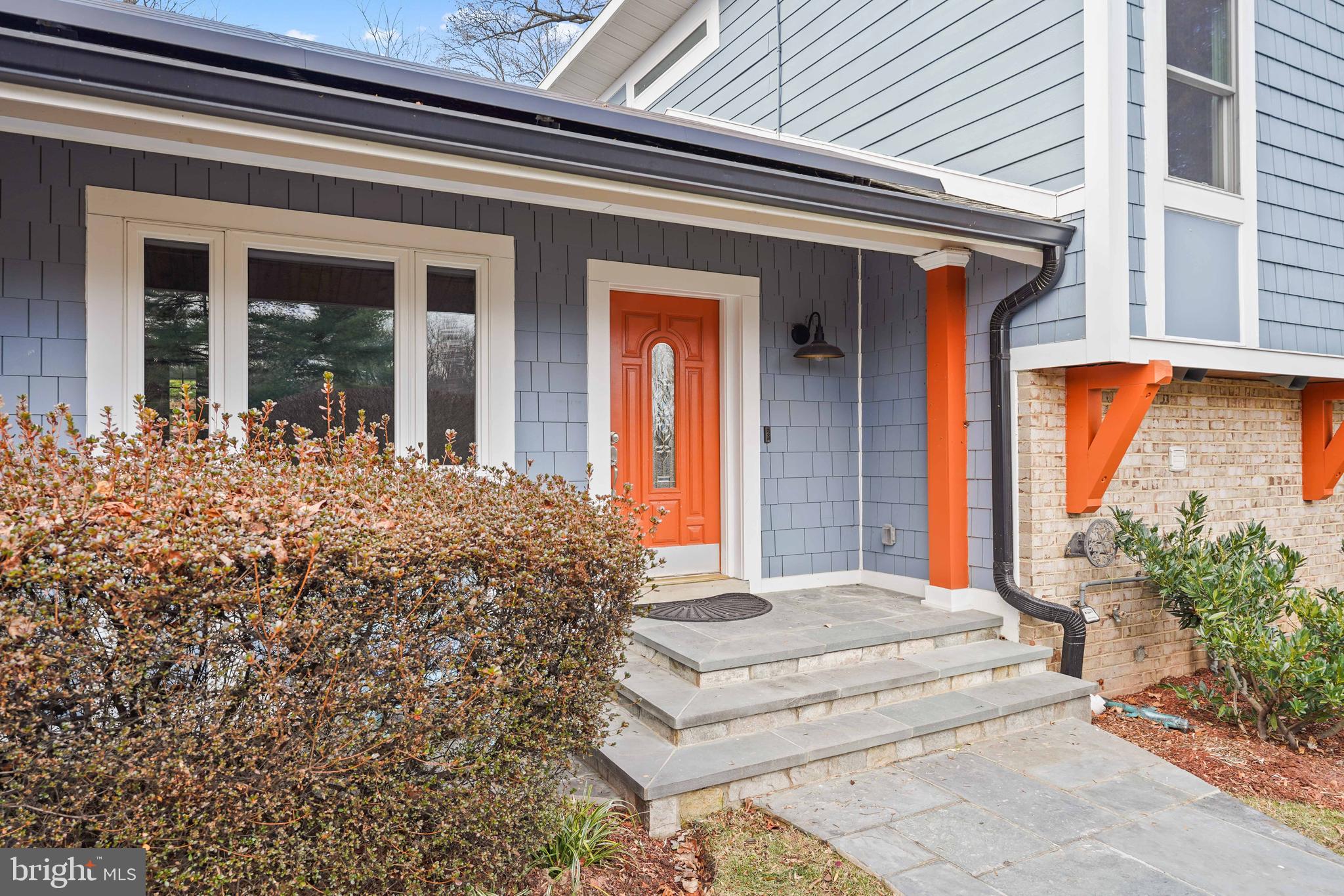 LAYHILL VILLAGE EAST - Residential