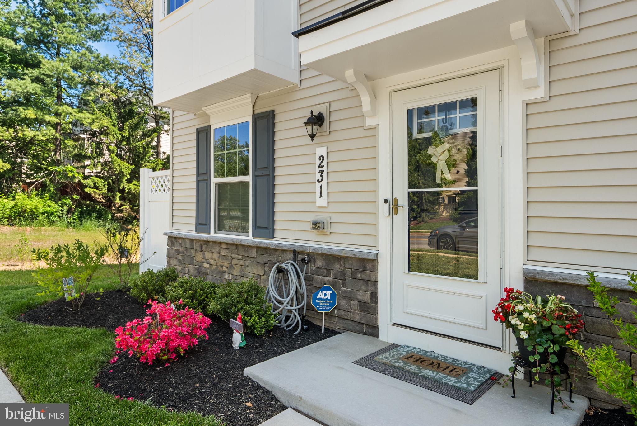 BELLE AIR TOWNHOMES - Residential