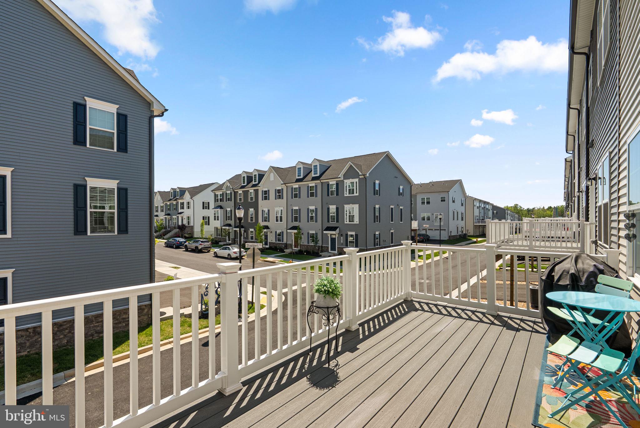 BELLE AIR TOWNHOMES - Residential