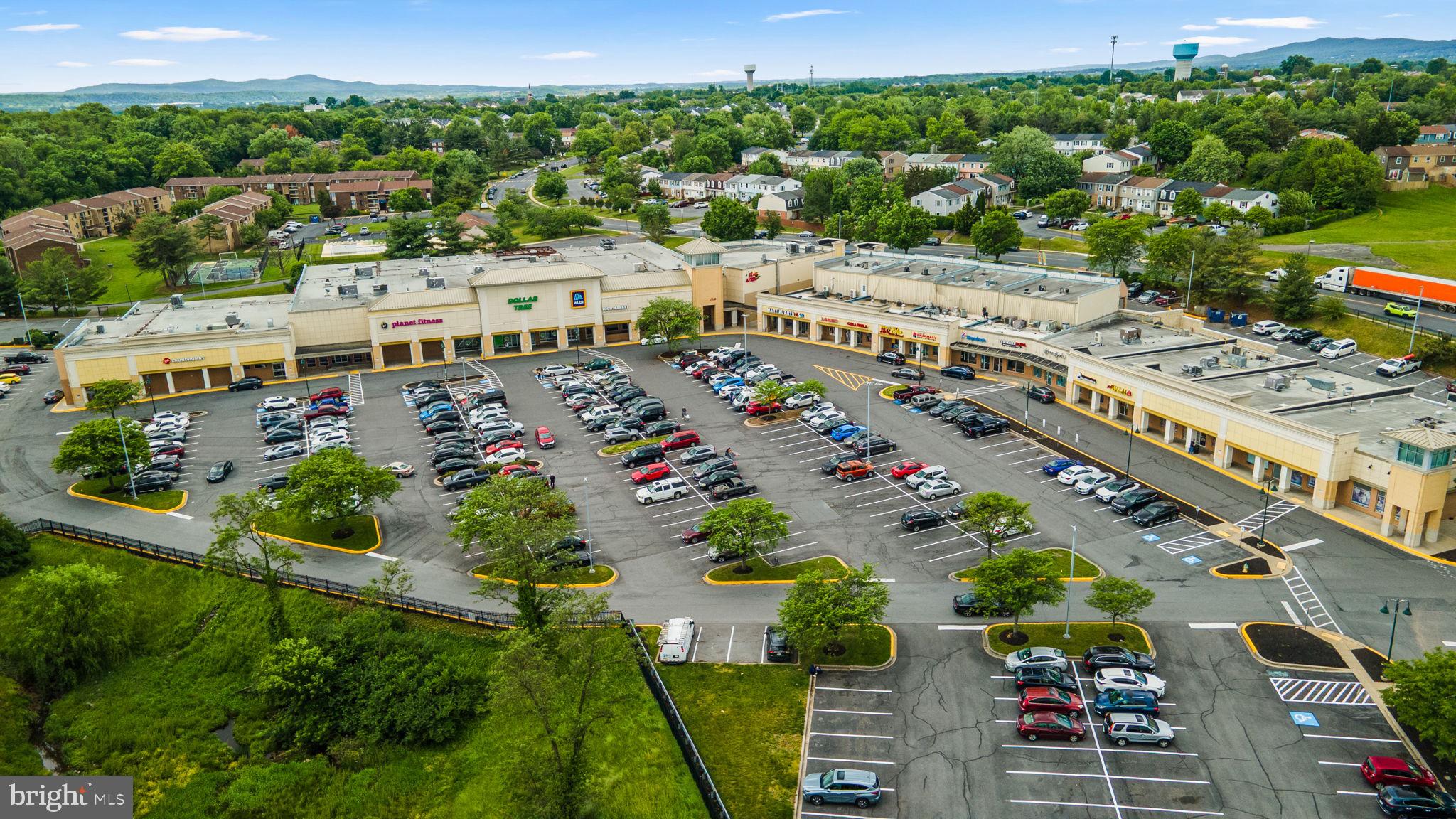 BELLE AIR TOWNHOMES - Residential