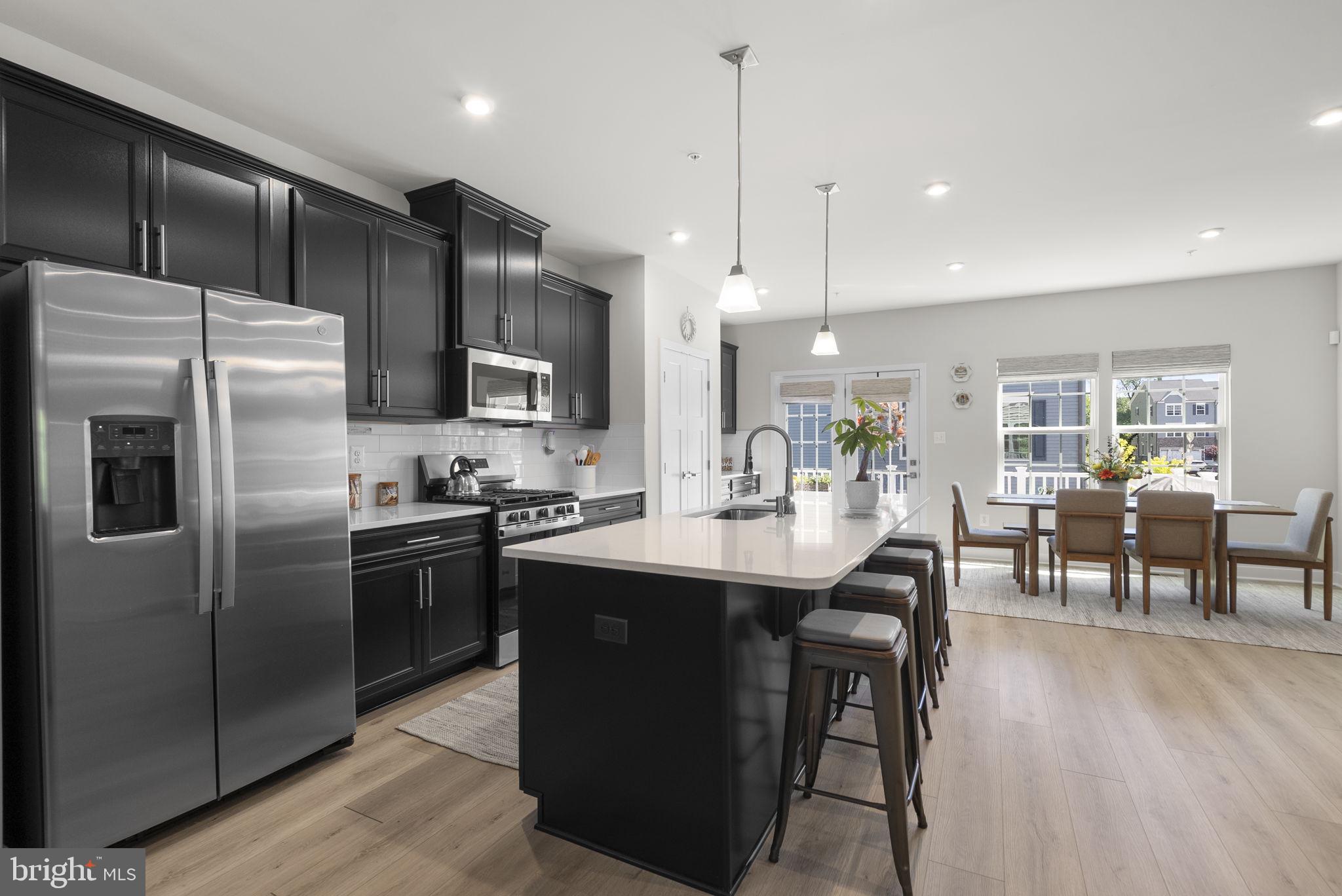 BELLE AIR TOWNHOMES - Residential