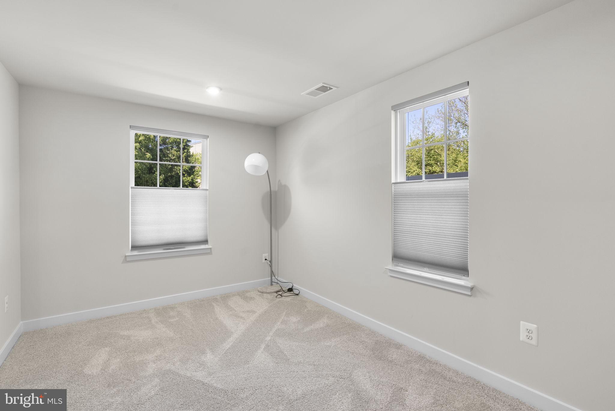 BELLE AIR TOWNHOMES - Residential