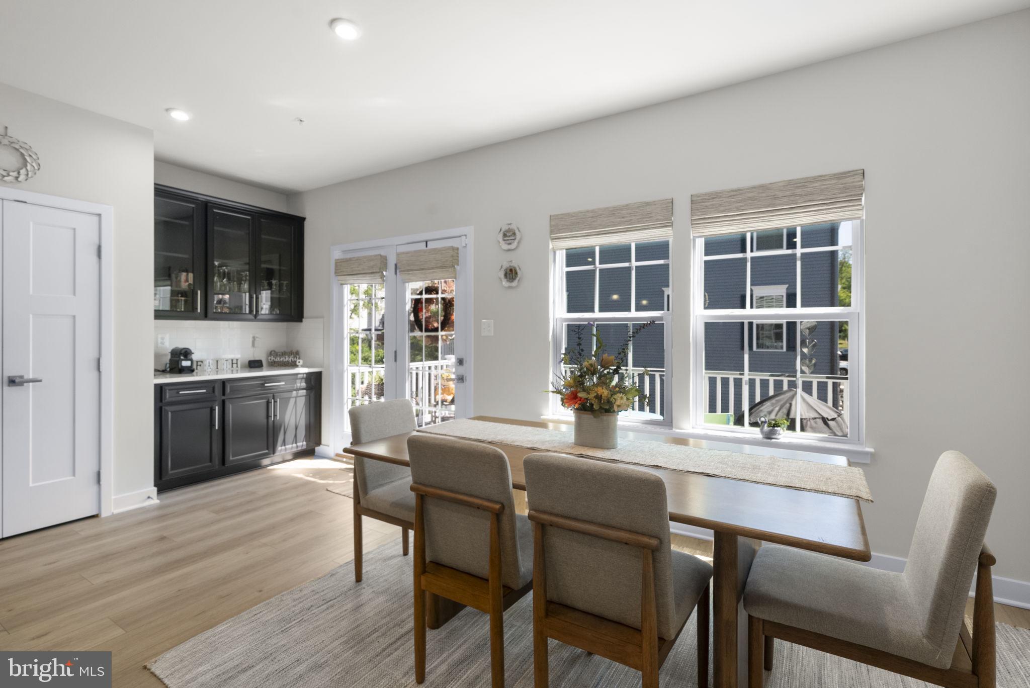 BELLE AIR TOWNHOMES - Residential