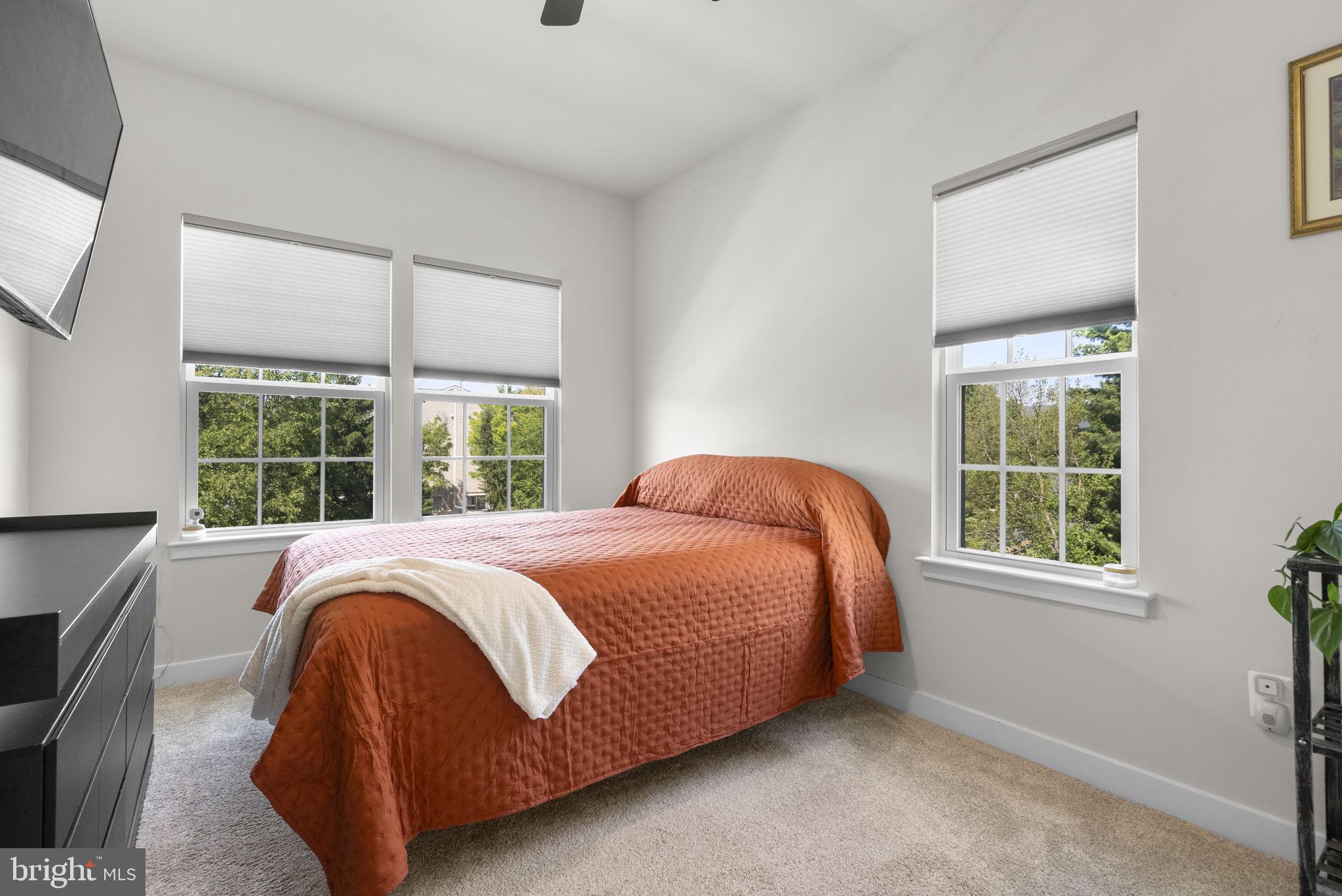 BELLE AIR TOWNHOMES - Residential