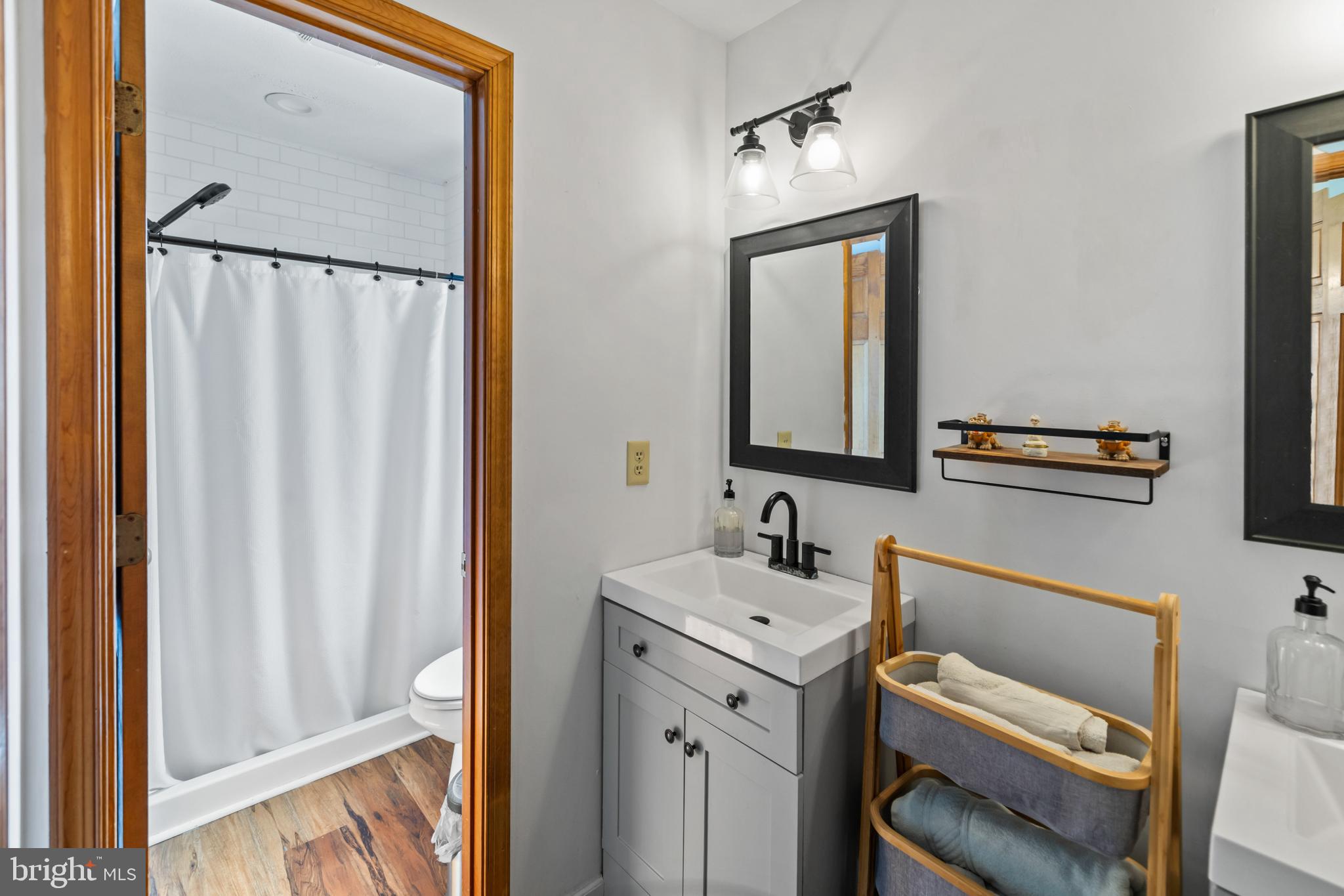 LAKE ACRES - Residential