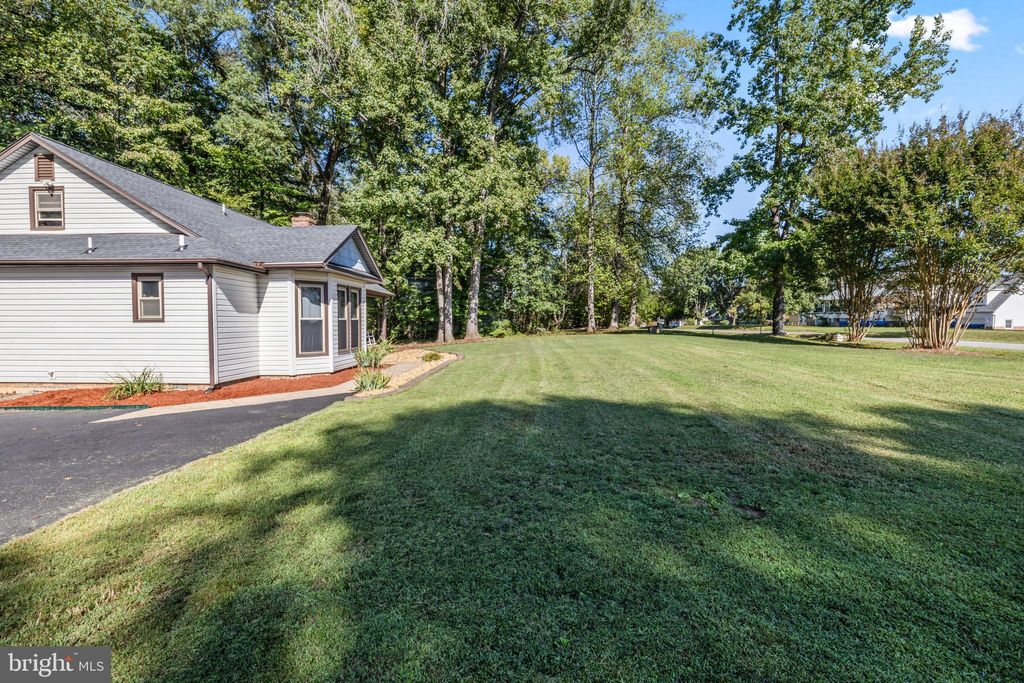 Photo of 10318 Shaw Drive, SPOTSYLVANIA, VA 22553 (MLS # VASP2036846)