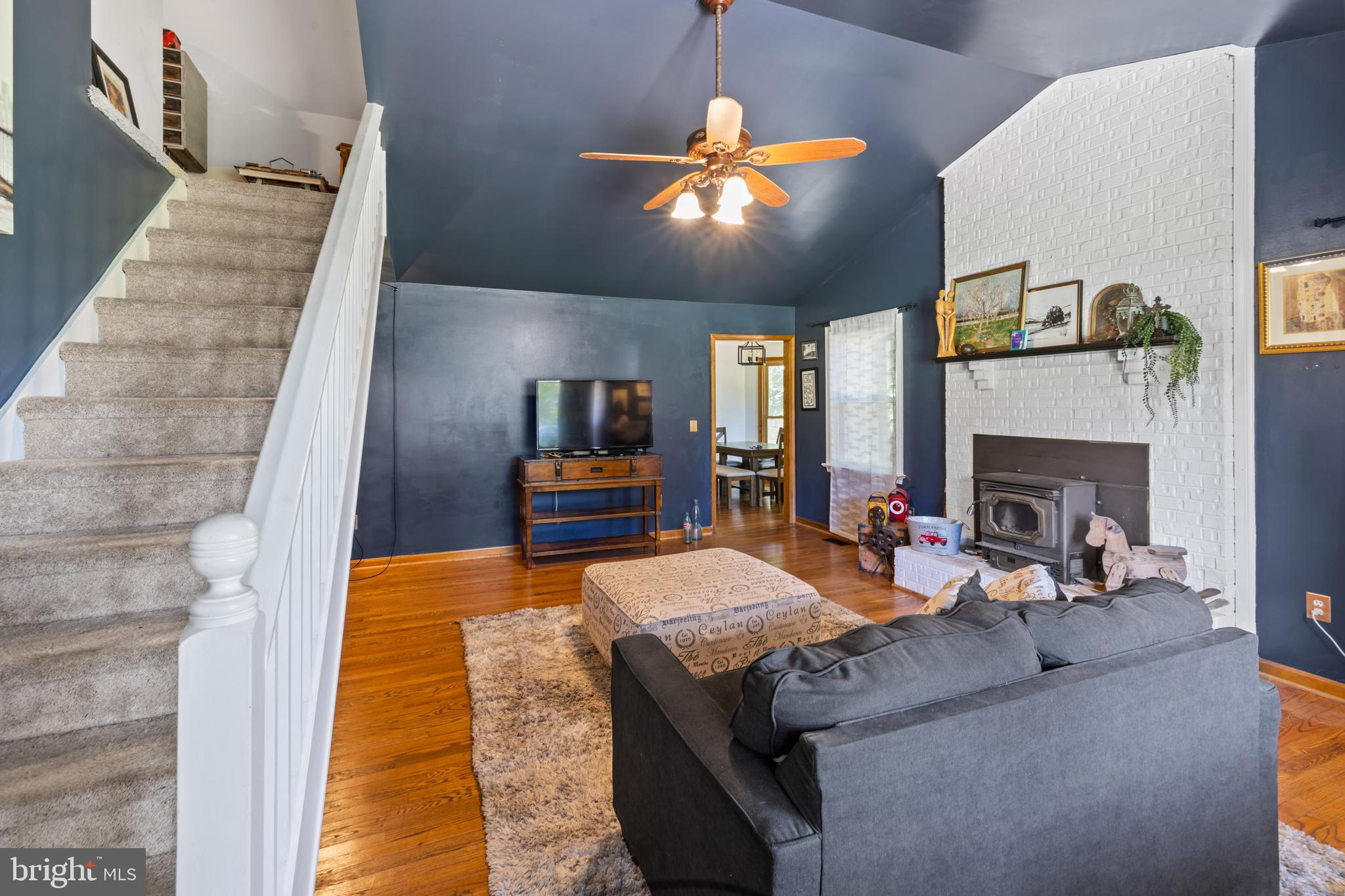 LAKE ACRES - Residential