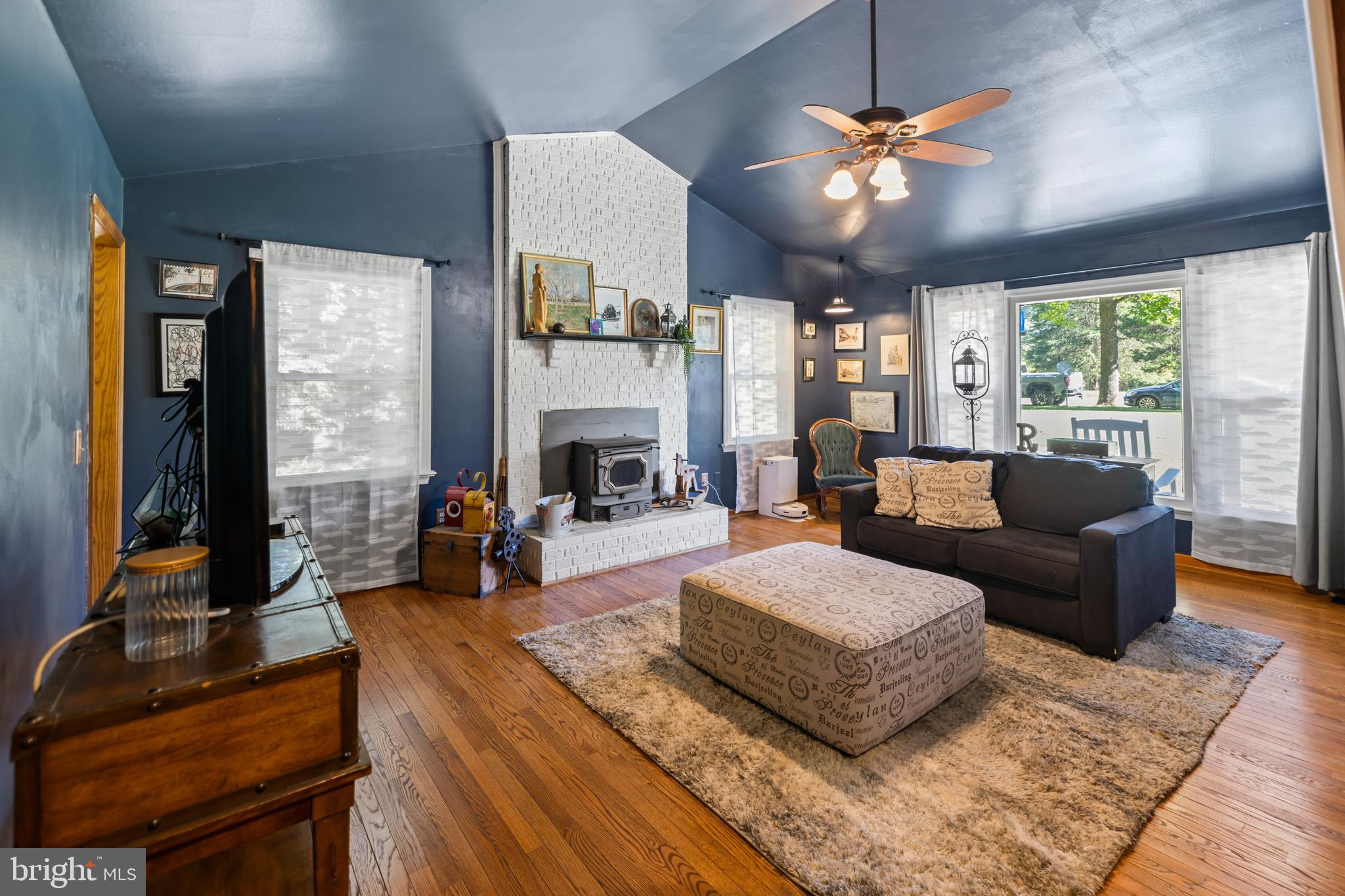 LAKE ACRES - Residential