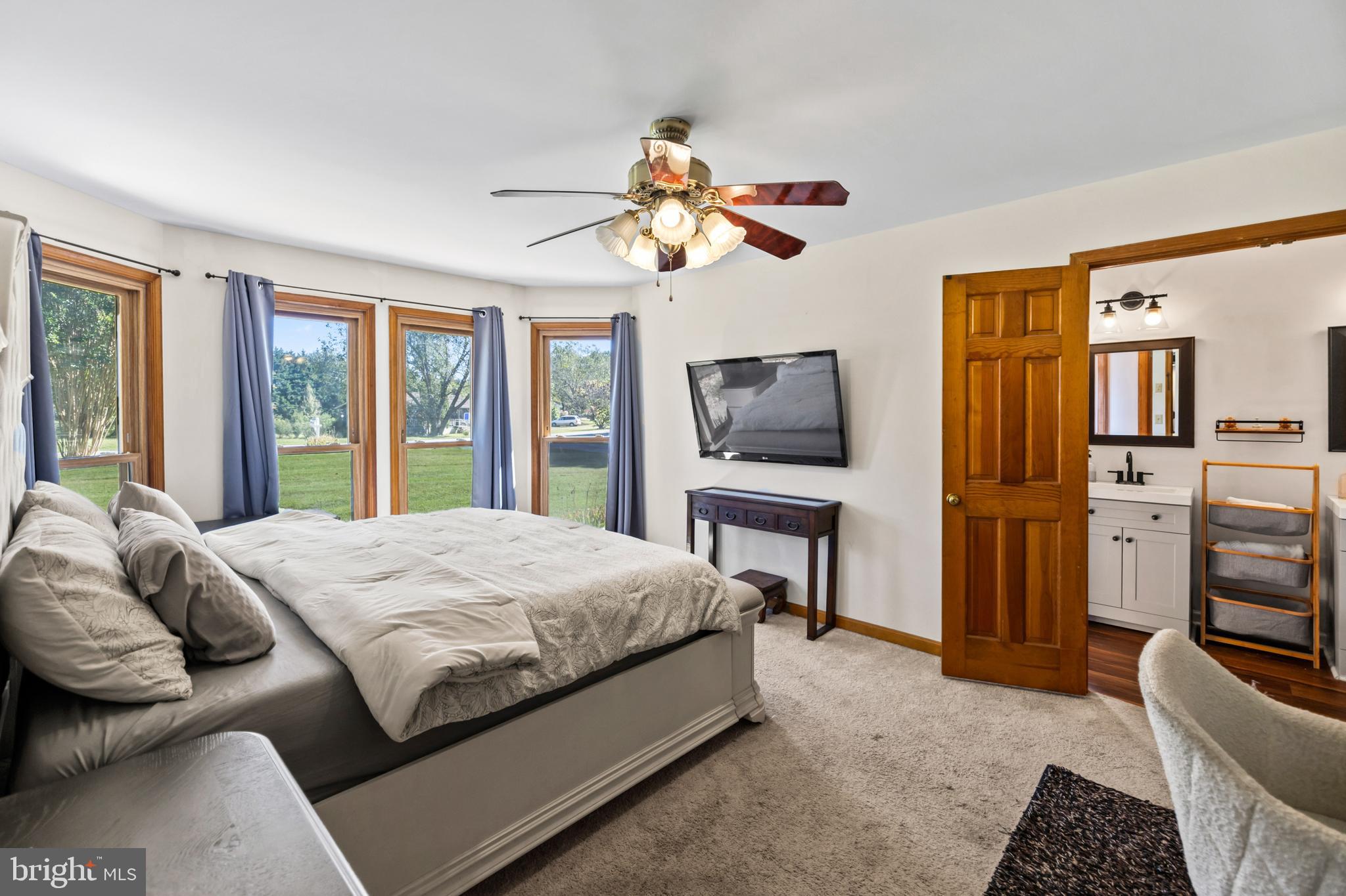 LAKE ACRES - Residential