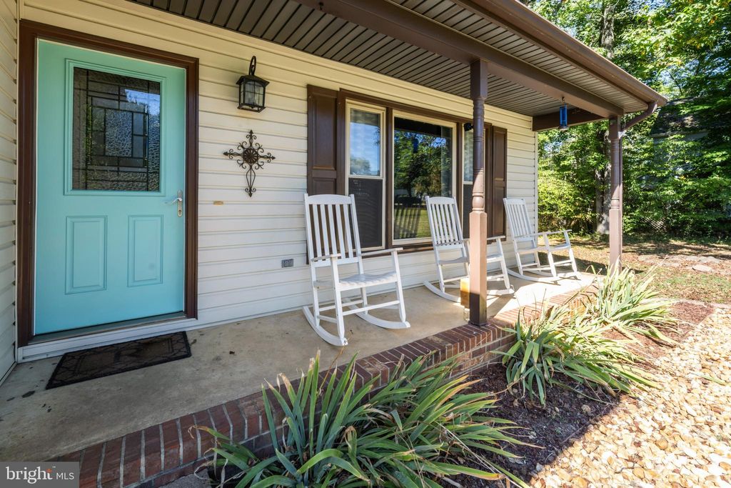 Photo of 10318 Shaw Drive, SPOTSYLVANIA, VA 22553 (MLS # VASP2036846)