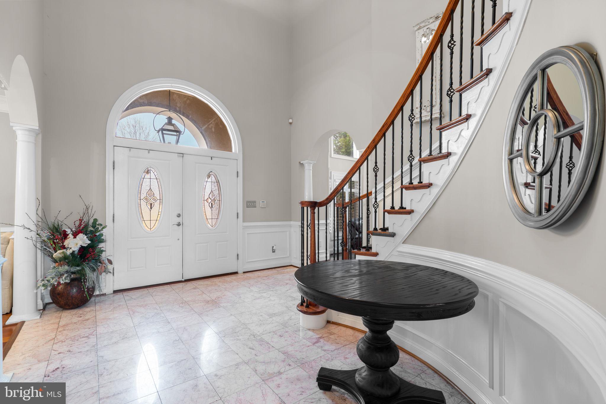 LONE OAK - Residential