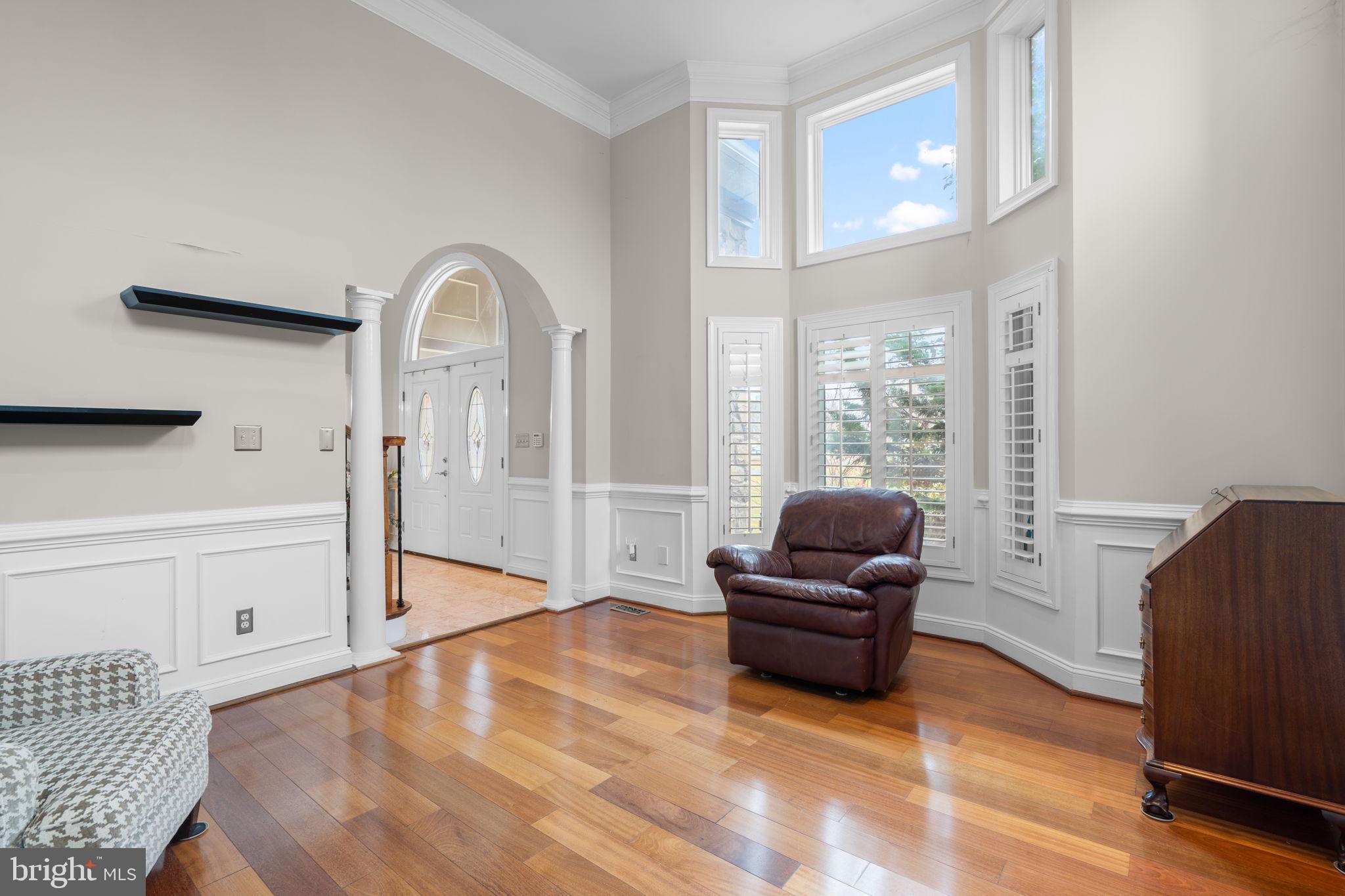 LONE OAK - Residential