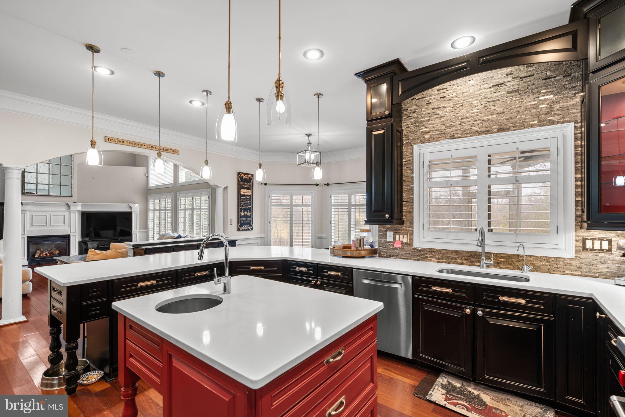 LONE OAK - Residential