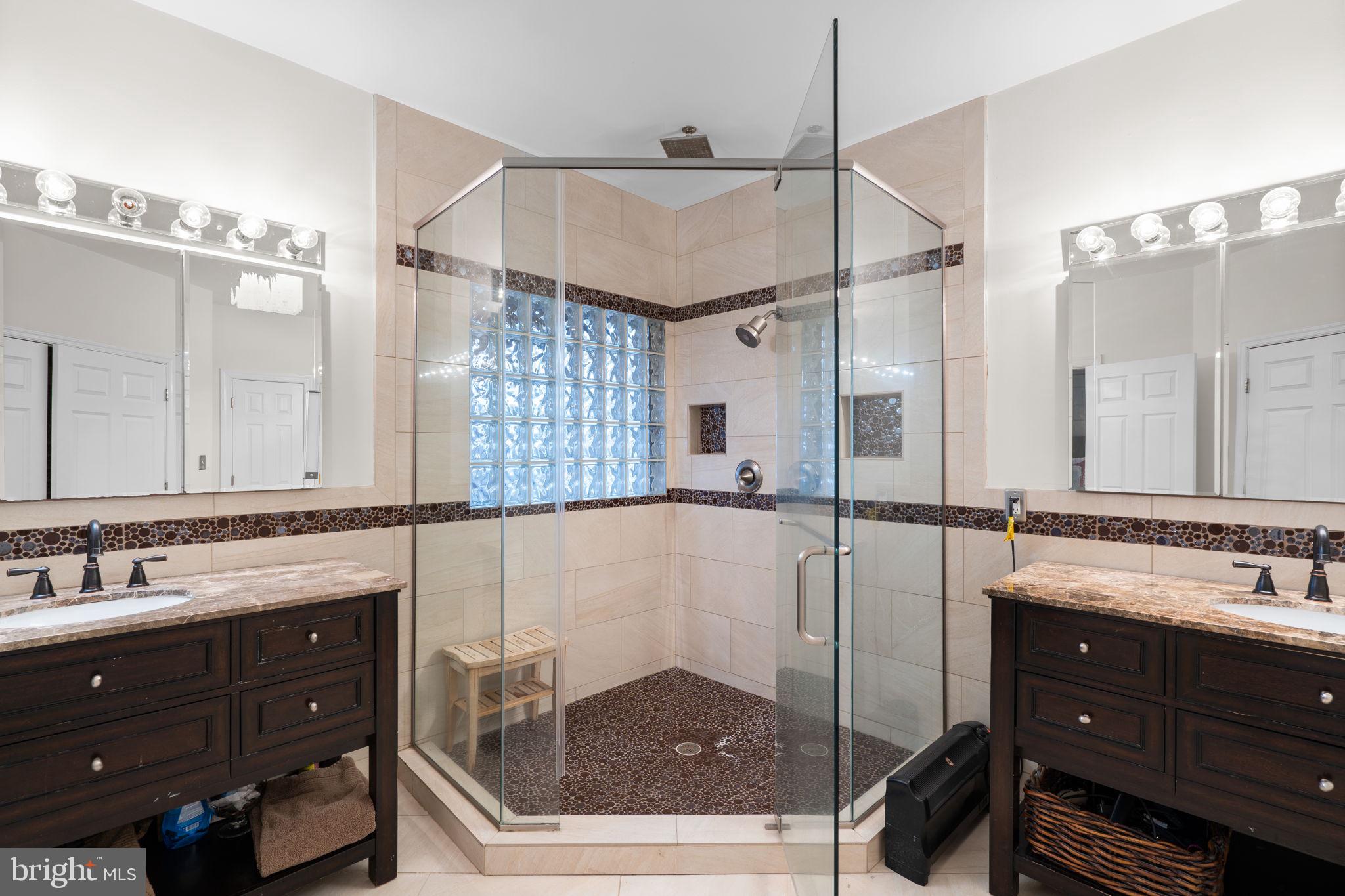 LONE OAK - Residential