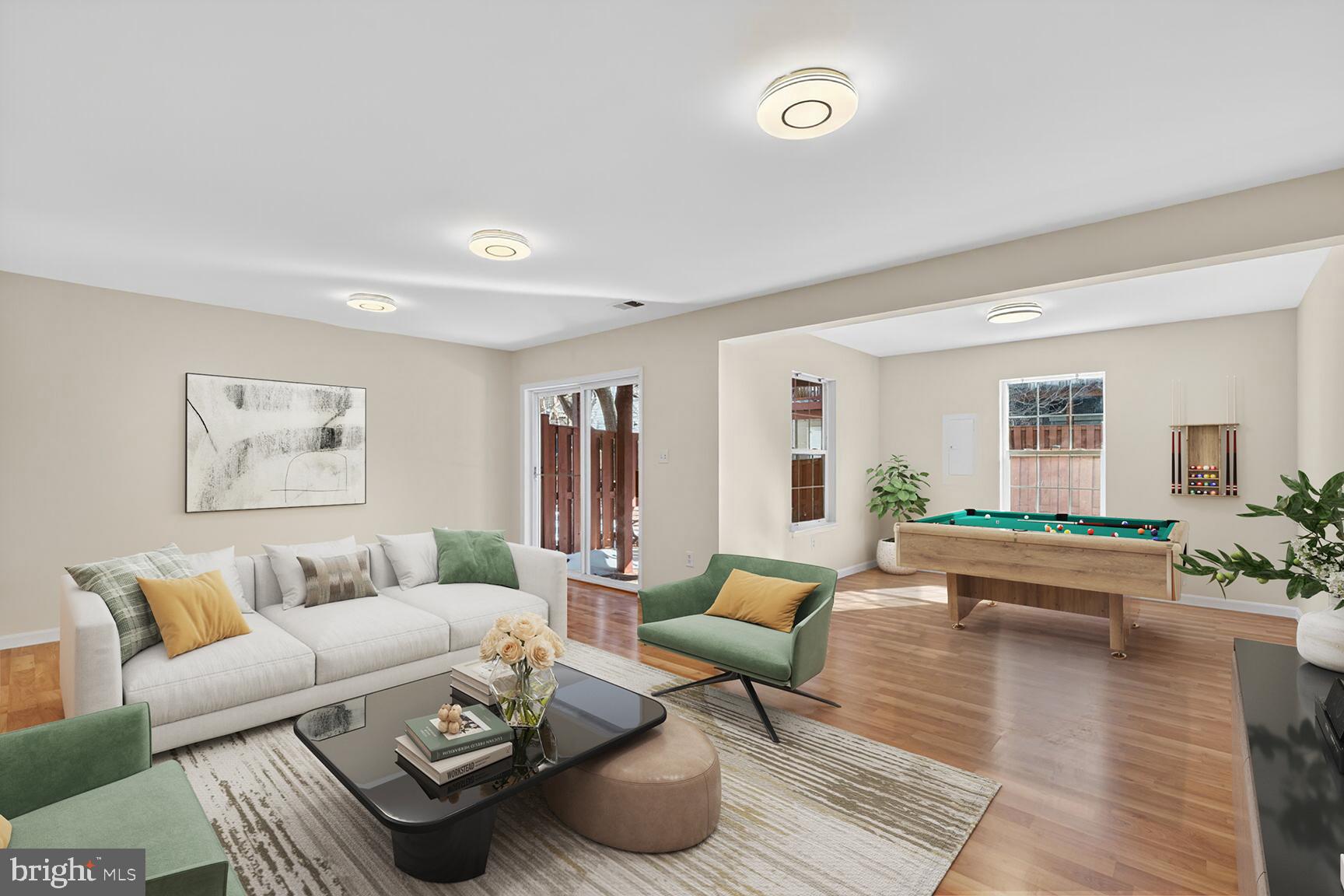 ISLAND CREEK - Residential