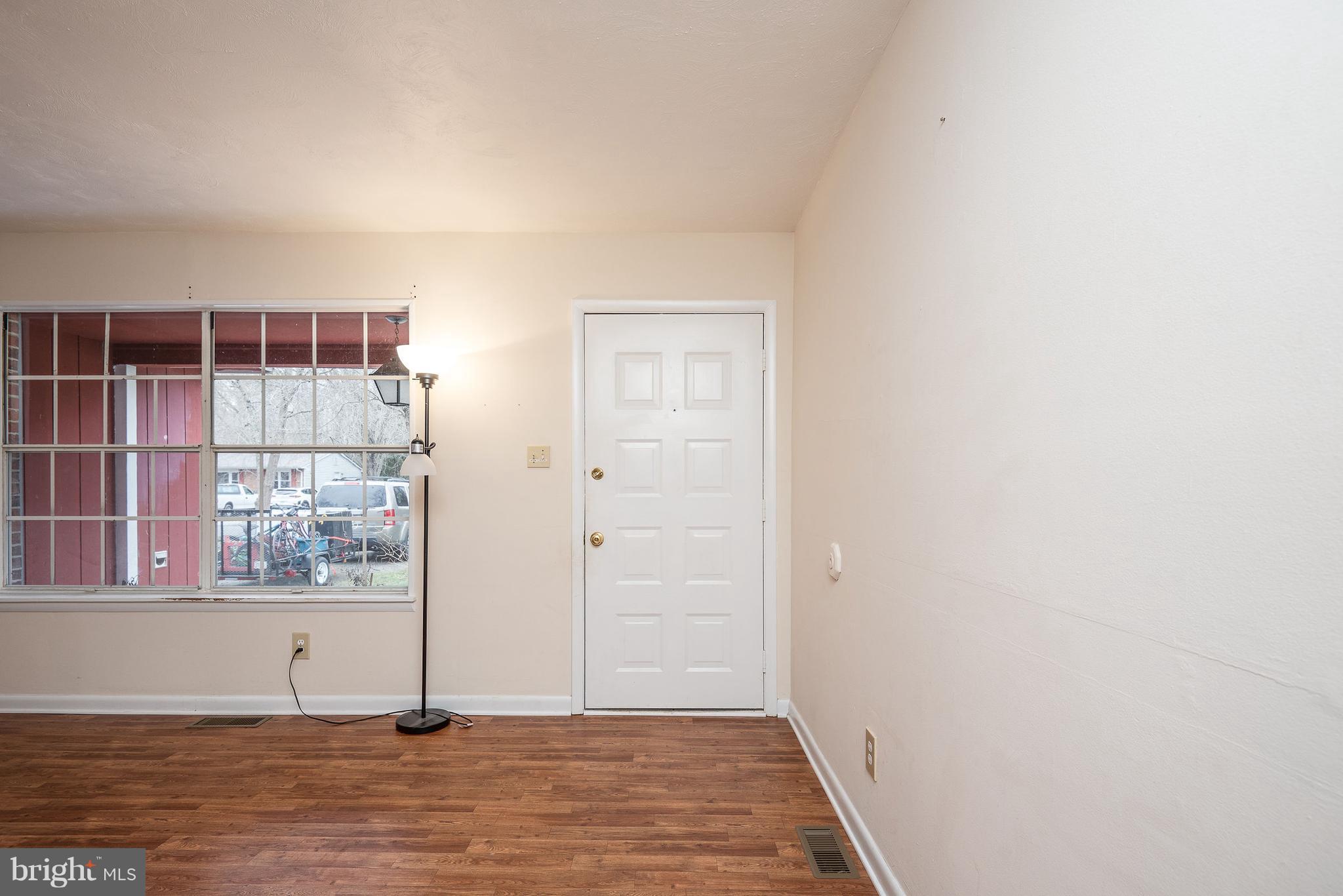 BAYBERRY ESTATES - Residential Lease