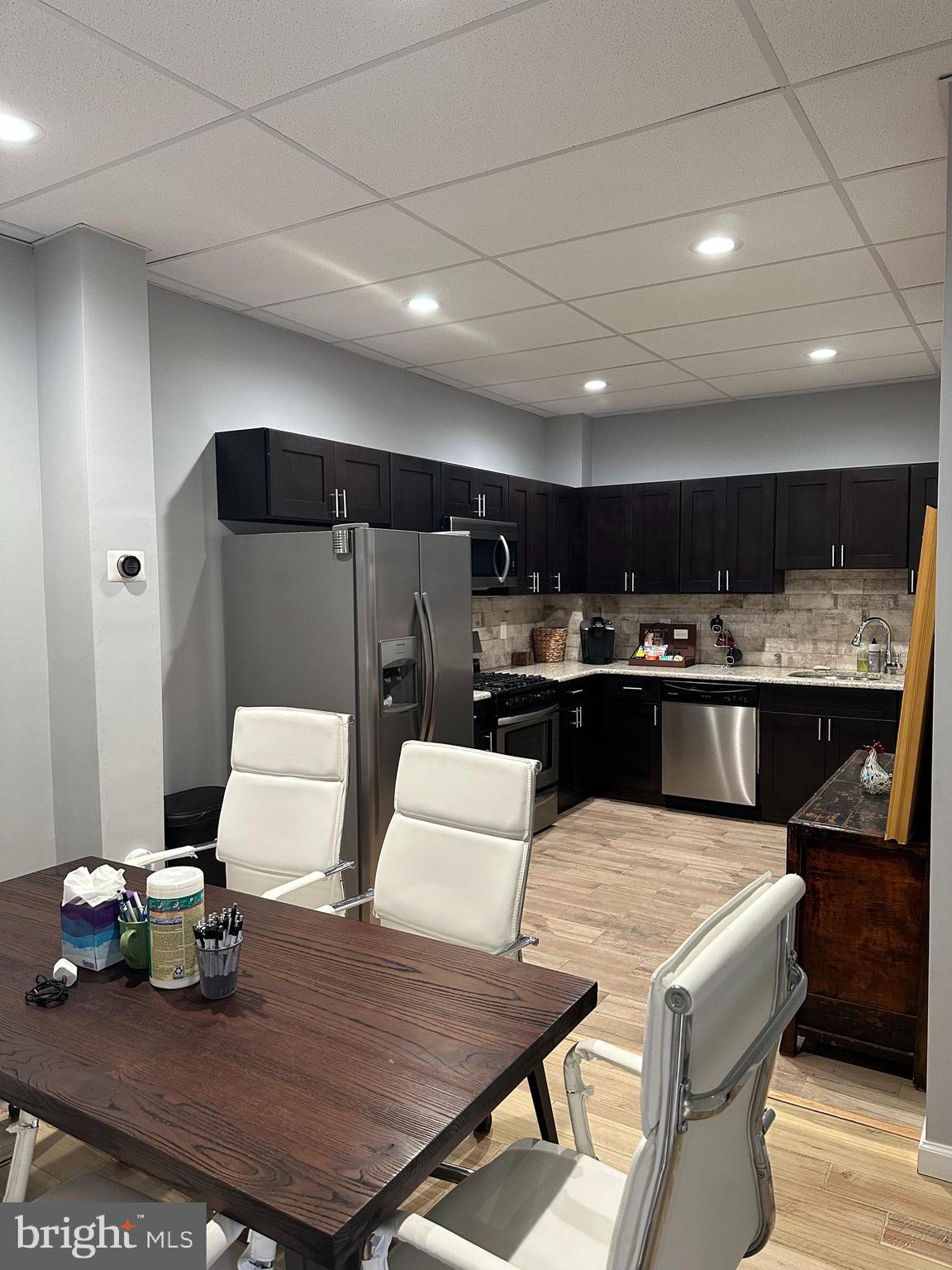 PHILADELPHIA (SOUTH) - Commercial Lease