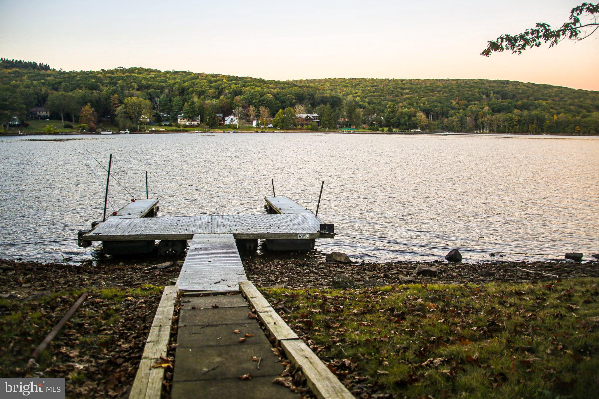 SLOAN TRACT - Residential