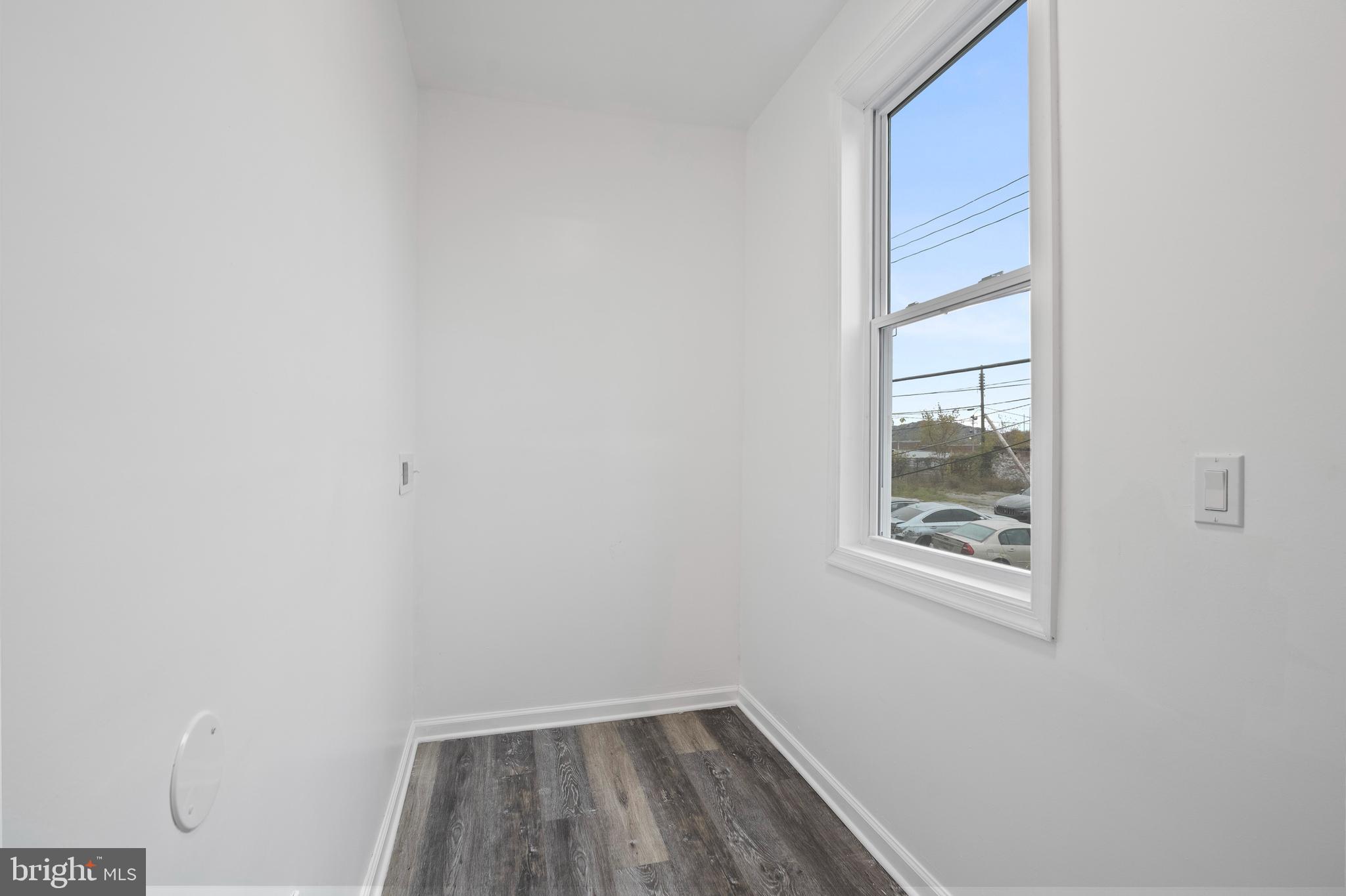 BRIDGEVIEW - GREENLAWN - Residential