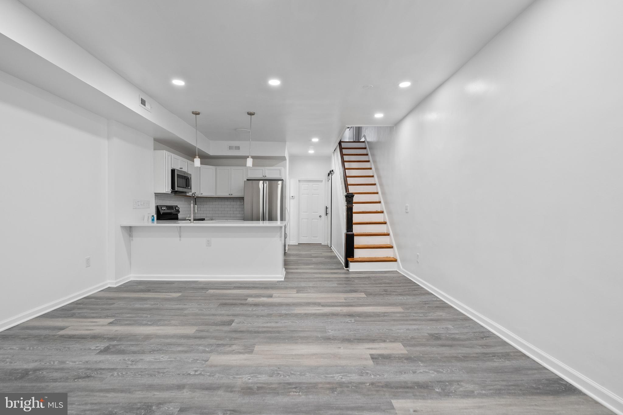 BRIDGEVIEW - GREENLAWN - Residential