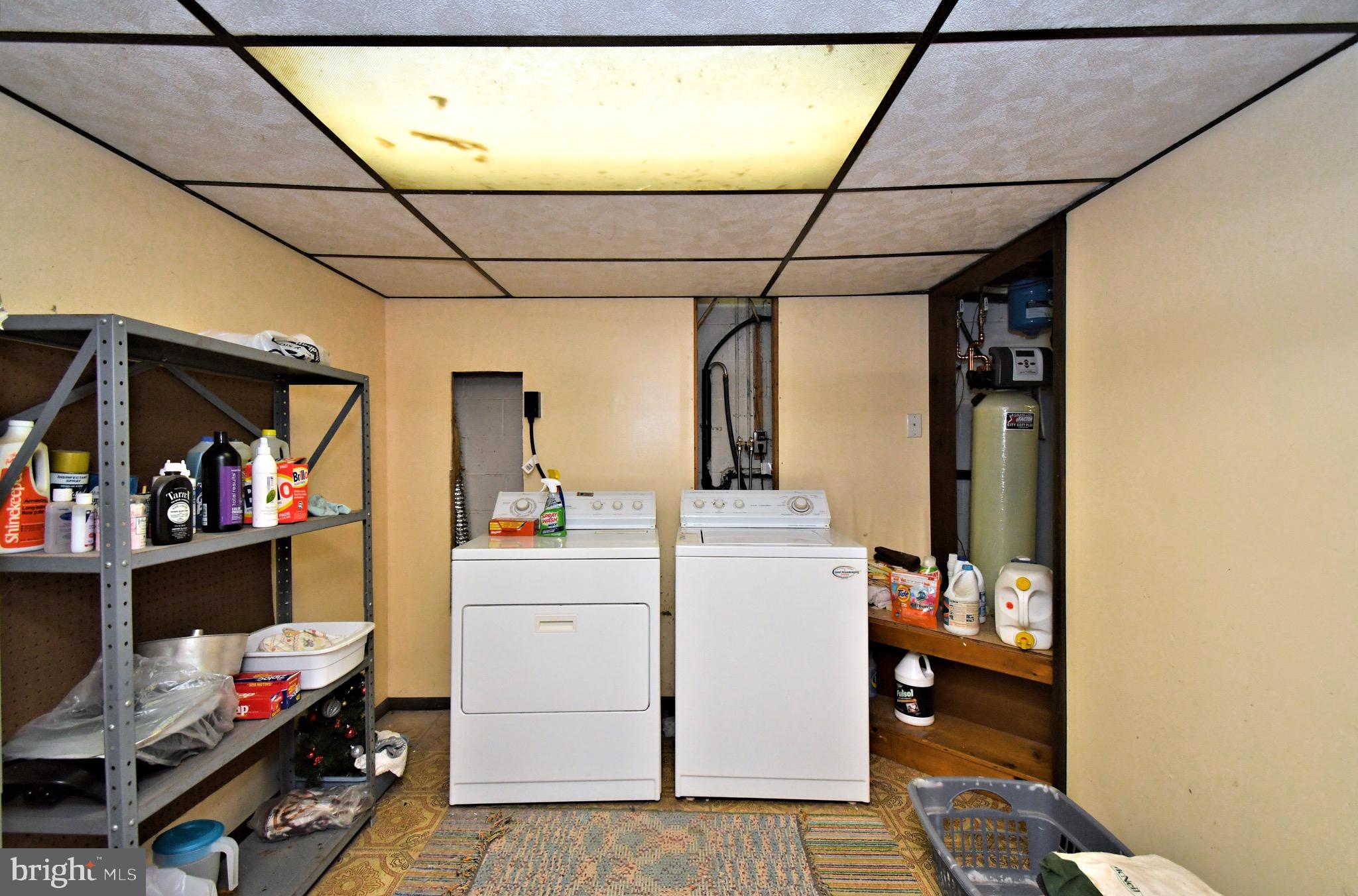 ROCKY MDWS - Residential