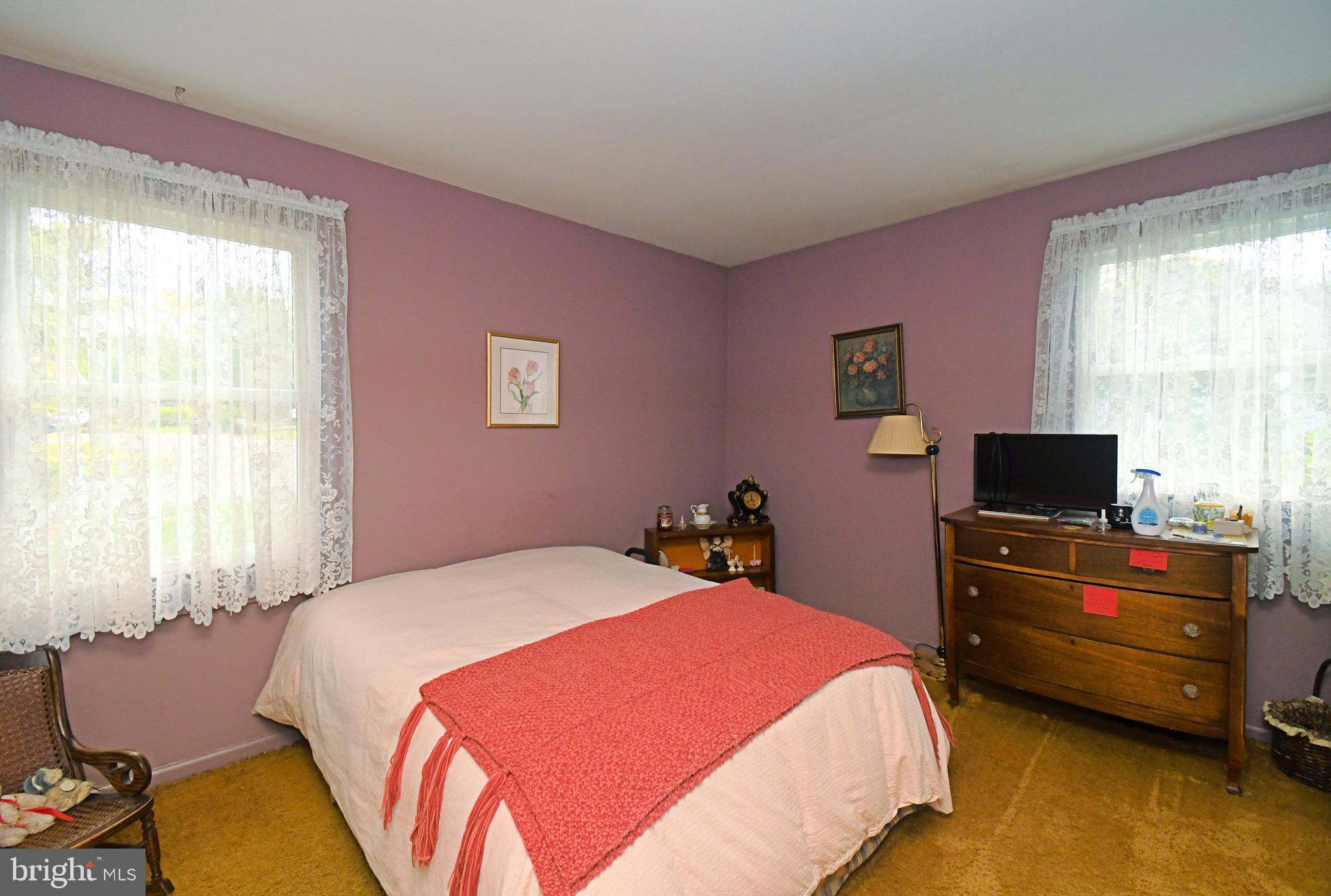 ROCKY MDWS - Residential