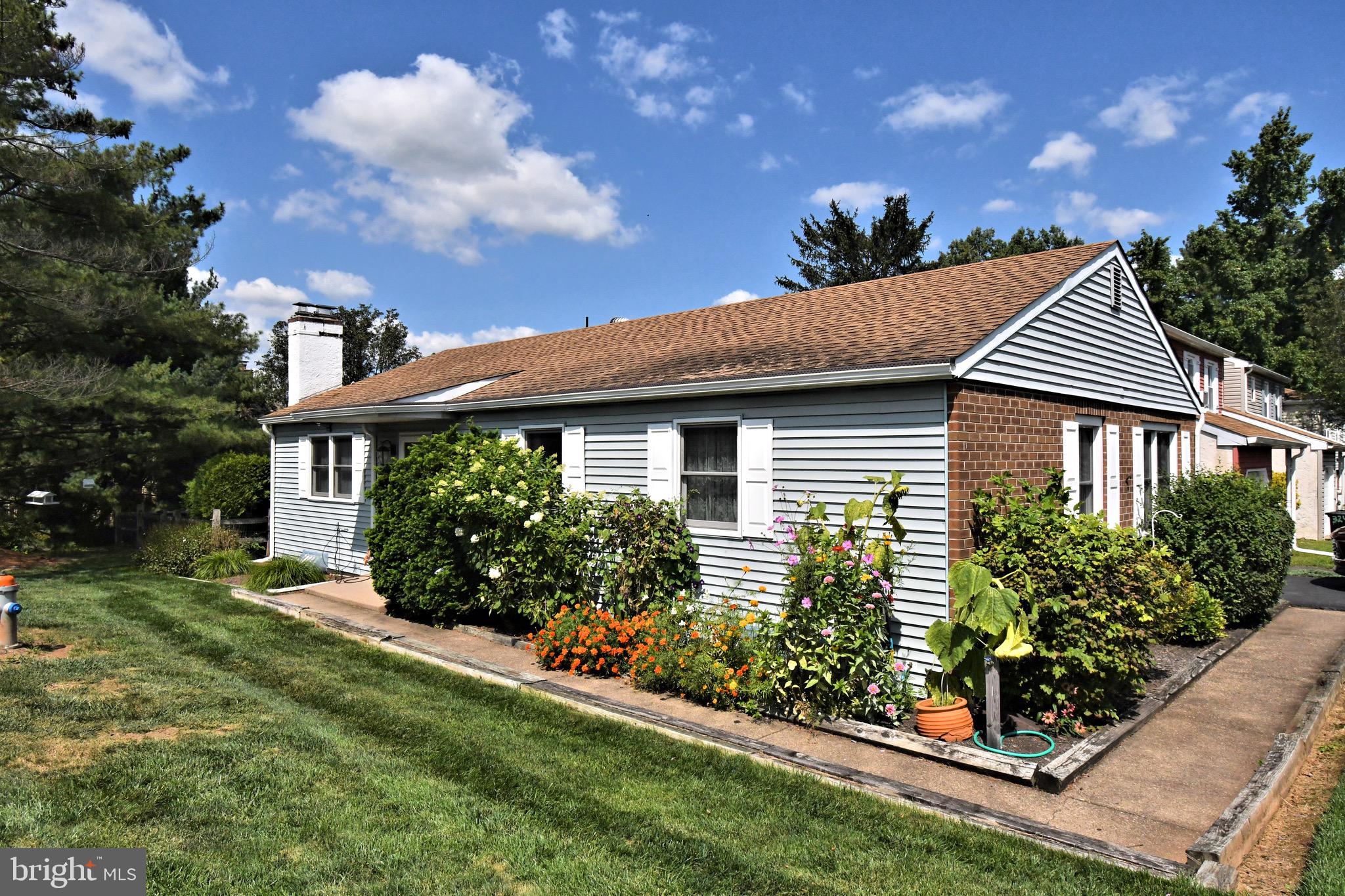 ROCKY MDWS - Residential