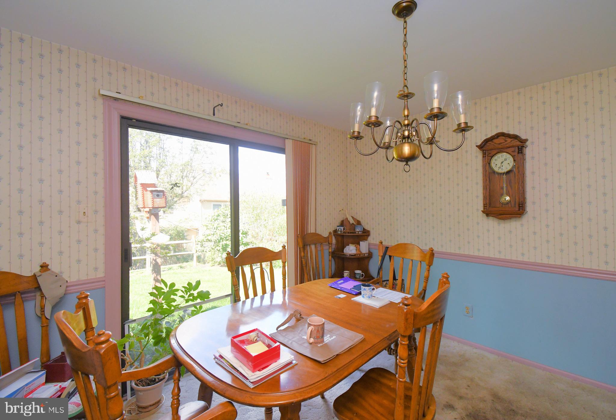 ROCKY MDWS - Residential