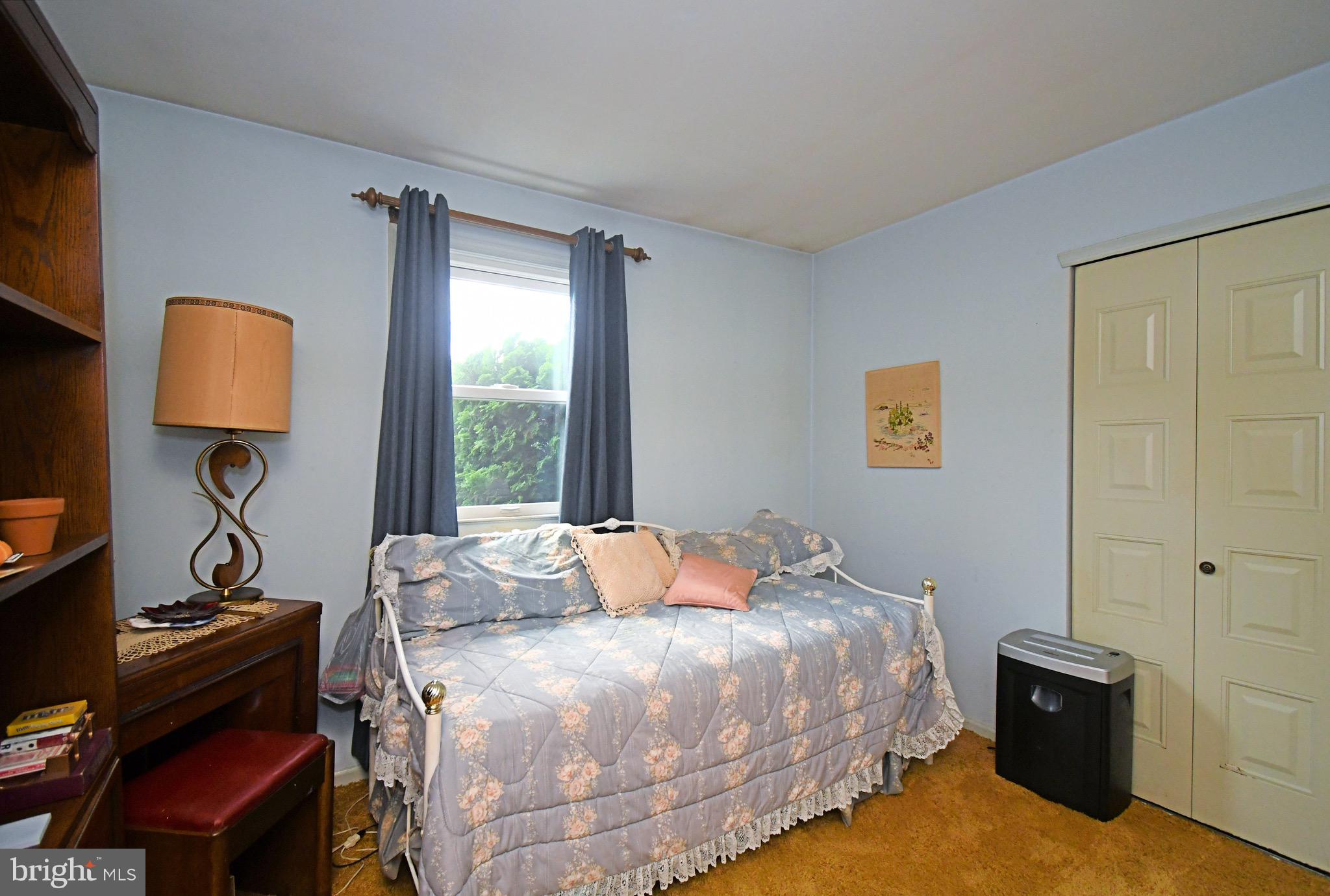 ROCKY MDWS - Residential